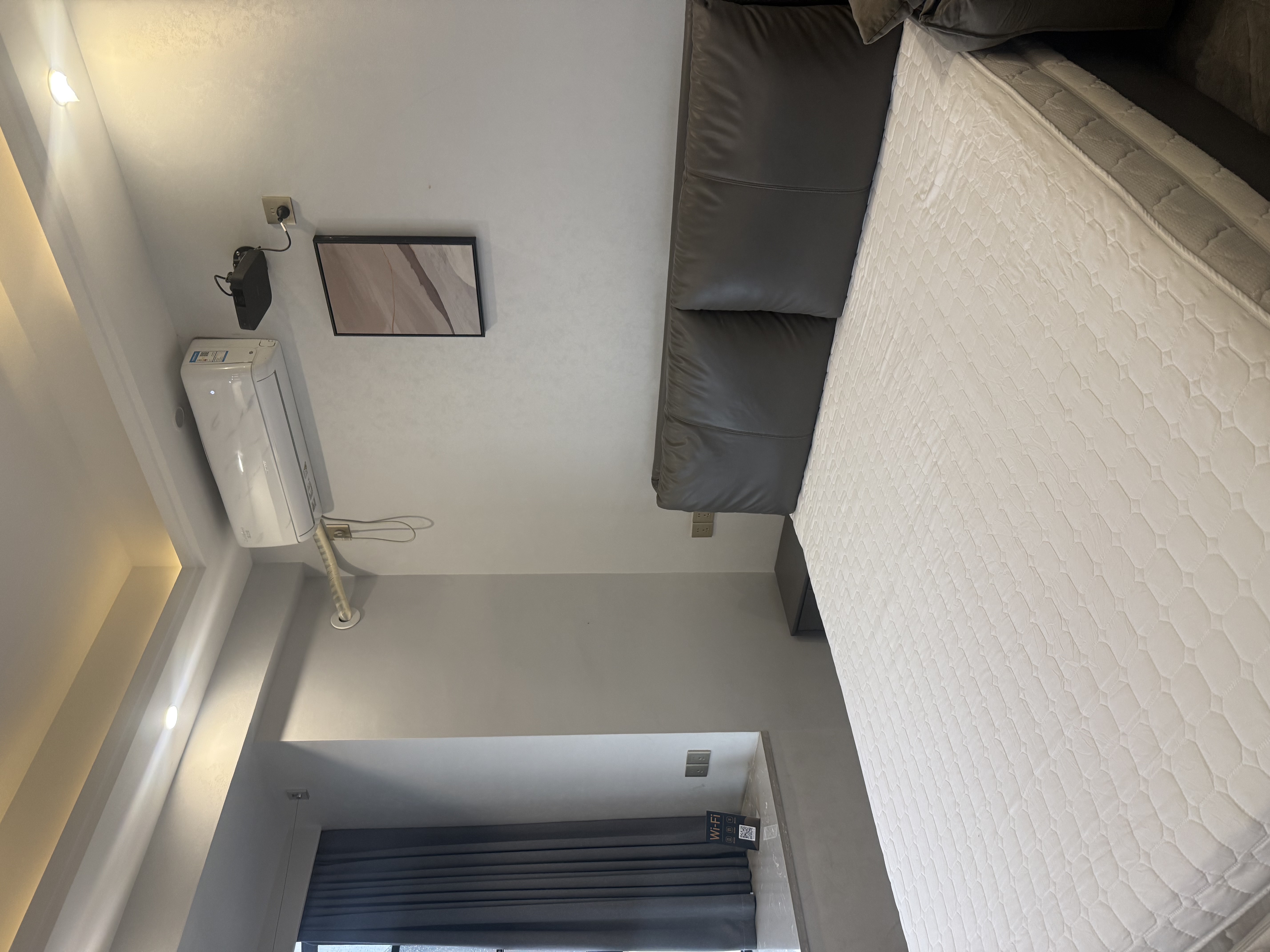 酃湖万达公寓  1室1厅1卫    1500.0元/月