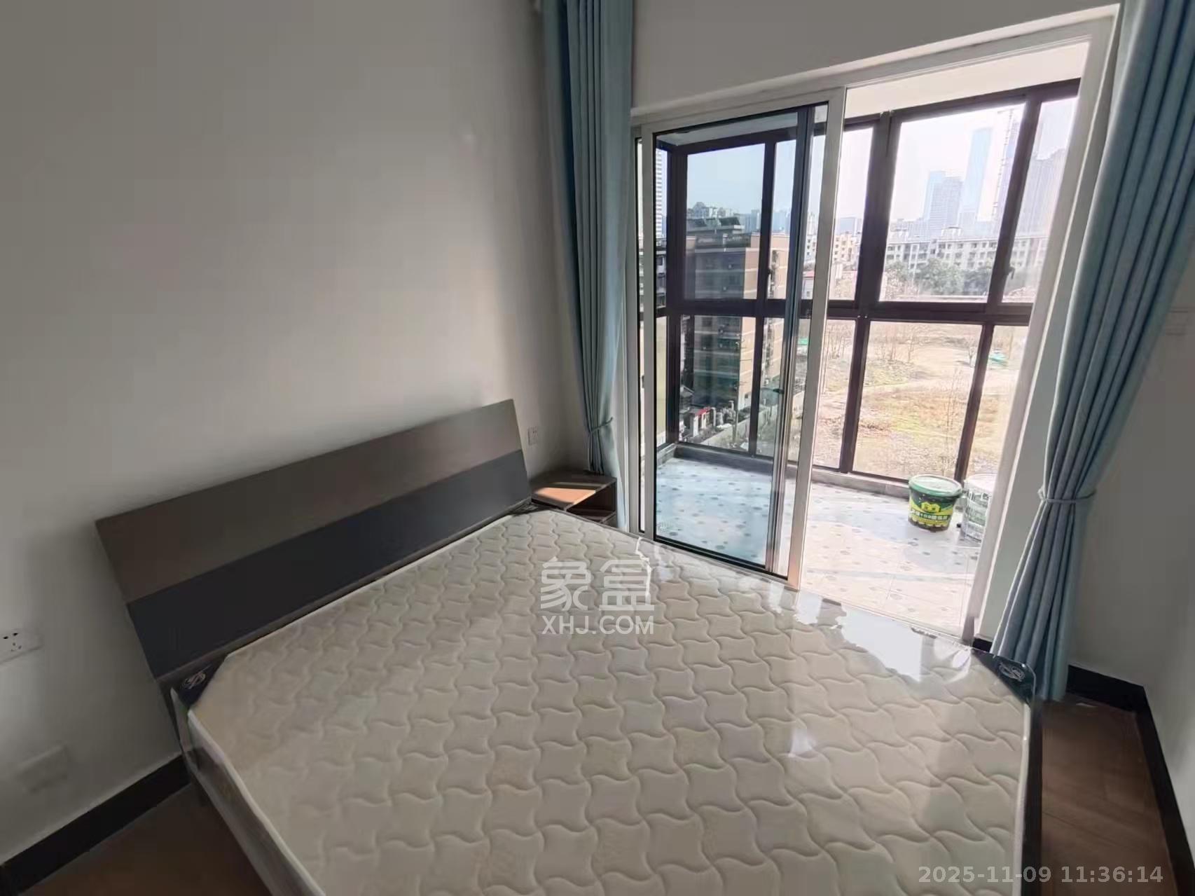 尚上美寓  2室1厅1卫    2400.0元/月室内图