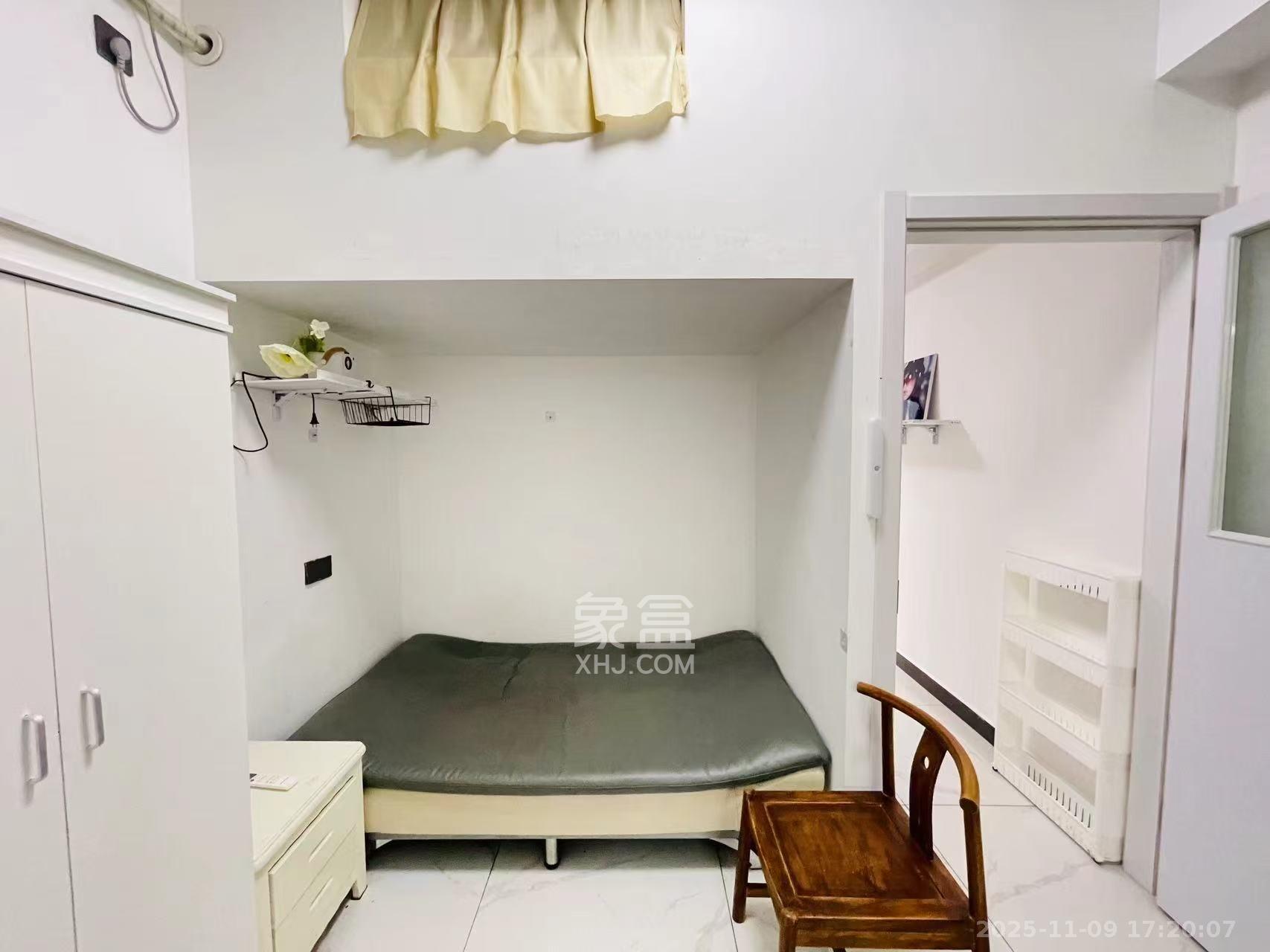 新力铂园(江山云著) 1室1厅1卫 1600.0元/月 新力铂园(江山云著) 1室1厅1卫 1600.0元/月室内图