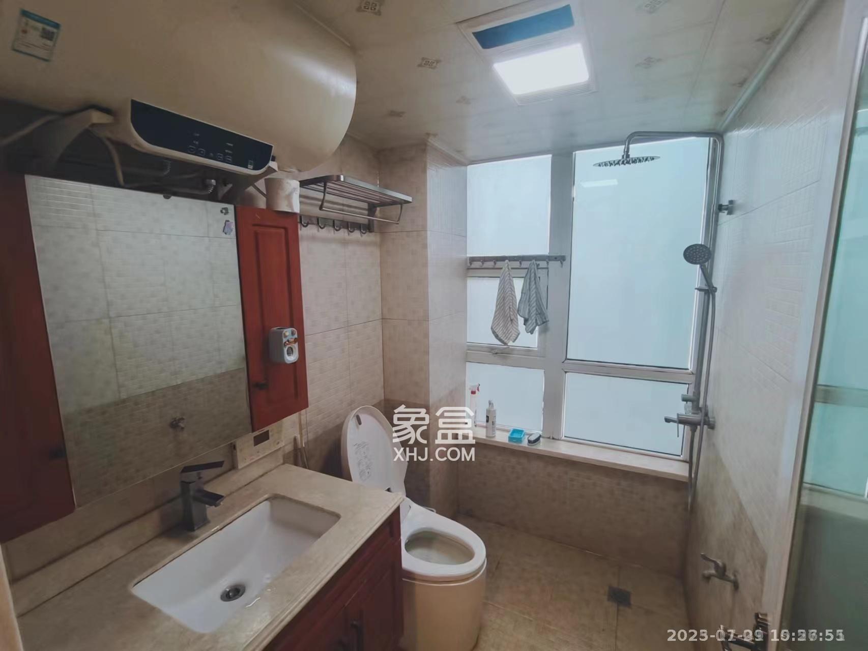 永林小时代  2室2厅1卫    2400.0元/月室内图