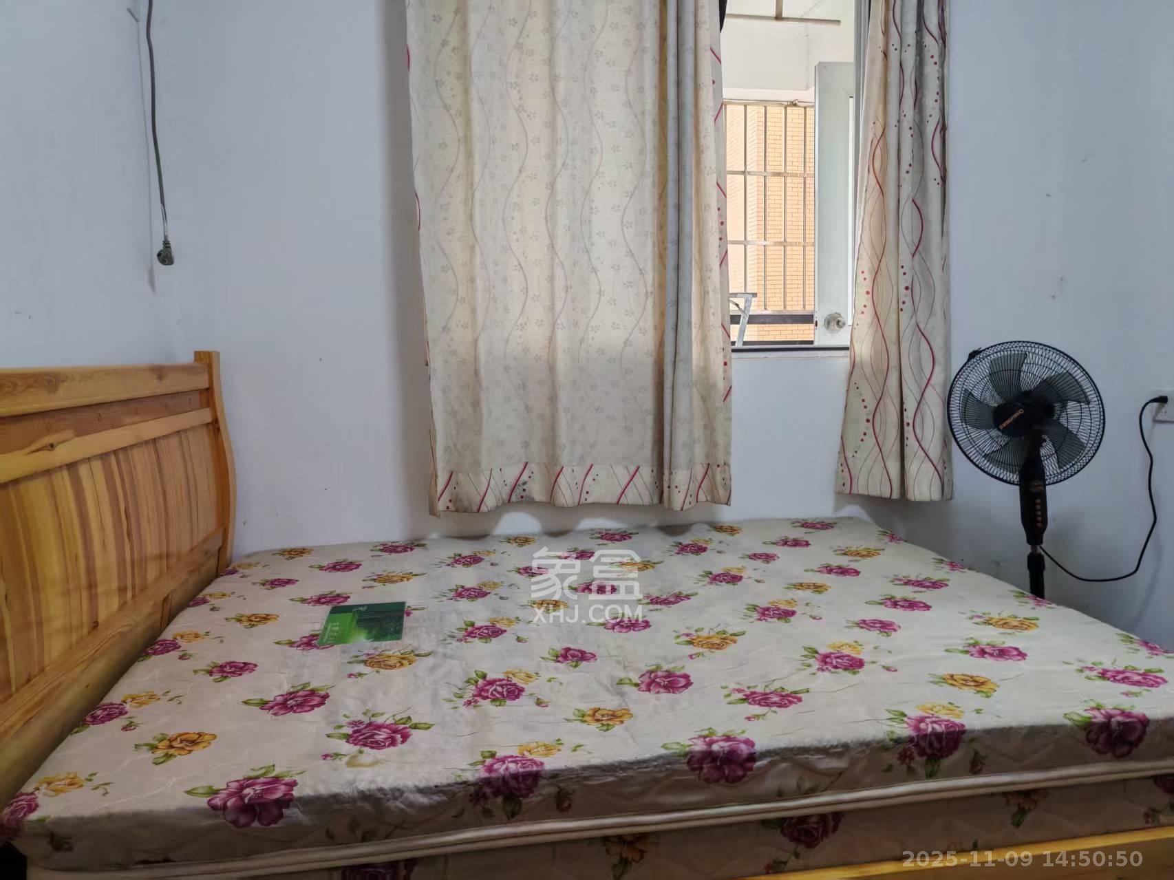 东方航标  1室2厅1卫    500.0元/月