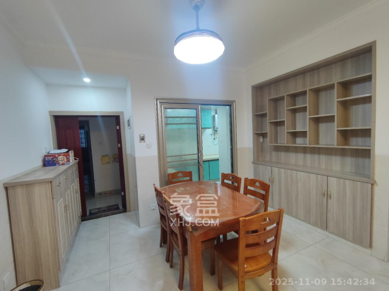 嘉顺苑  2室2厅1卫    2200.0元/月室内图