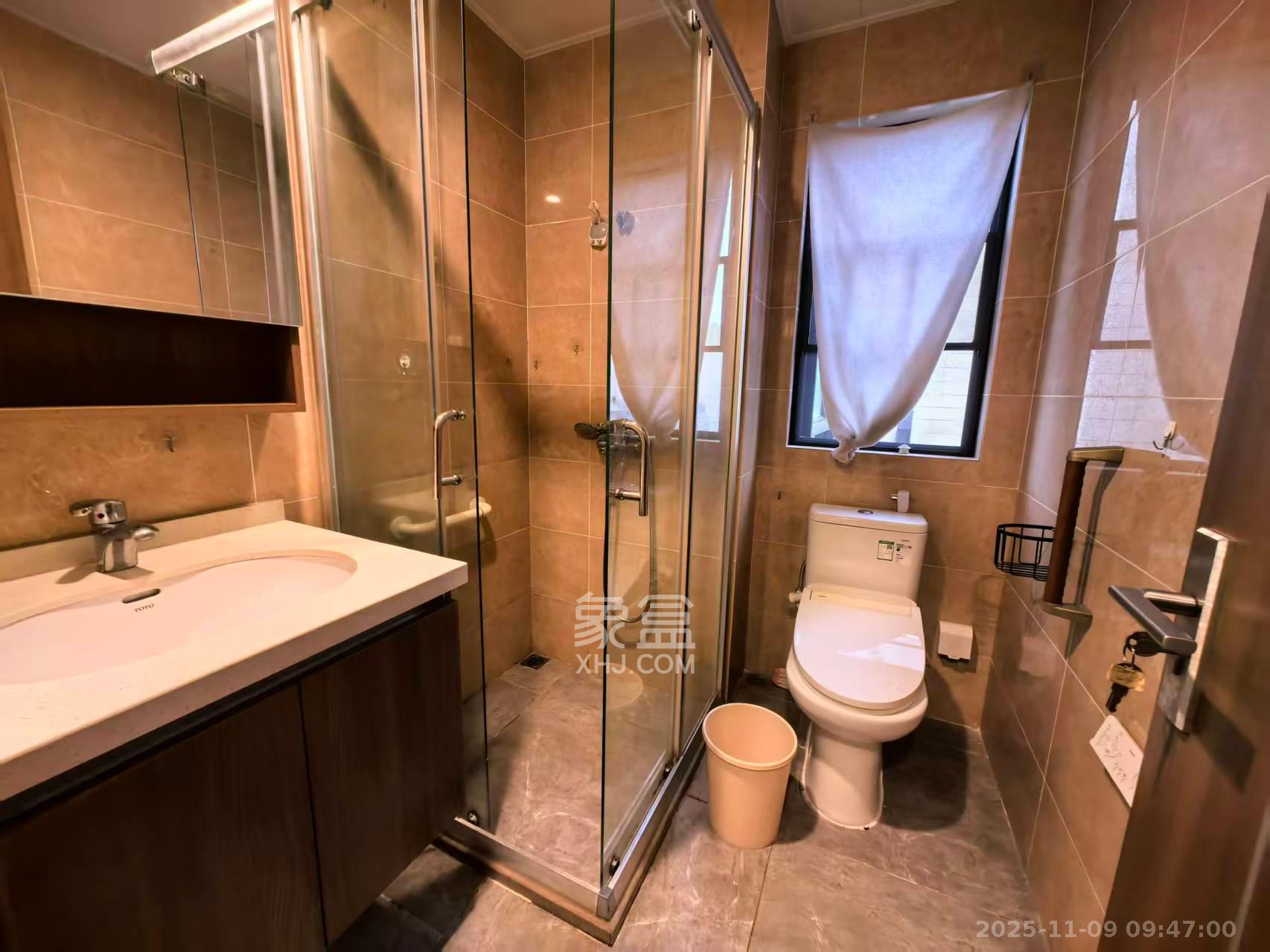 保利茉莉公馆 3室2厅2卫 3100.0元/月 保利茉莉公馆 3室2厅2卫 3100.0元/月室内图