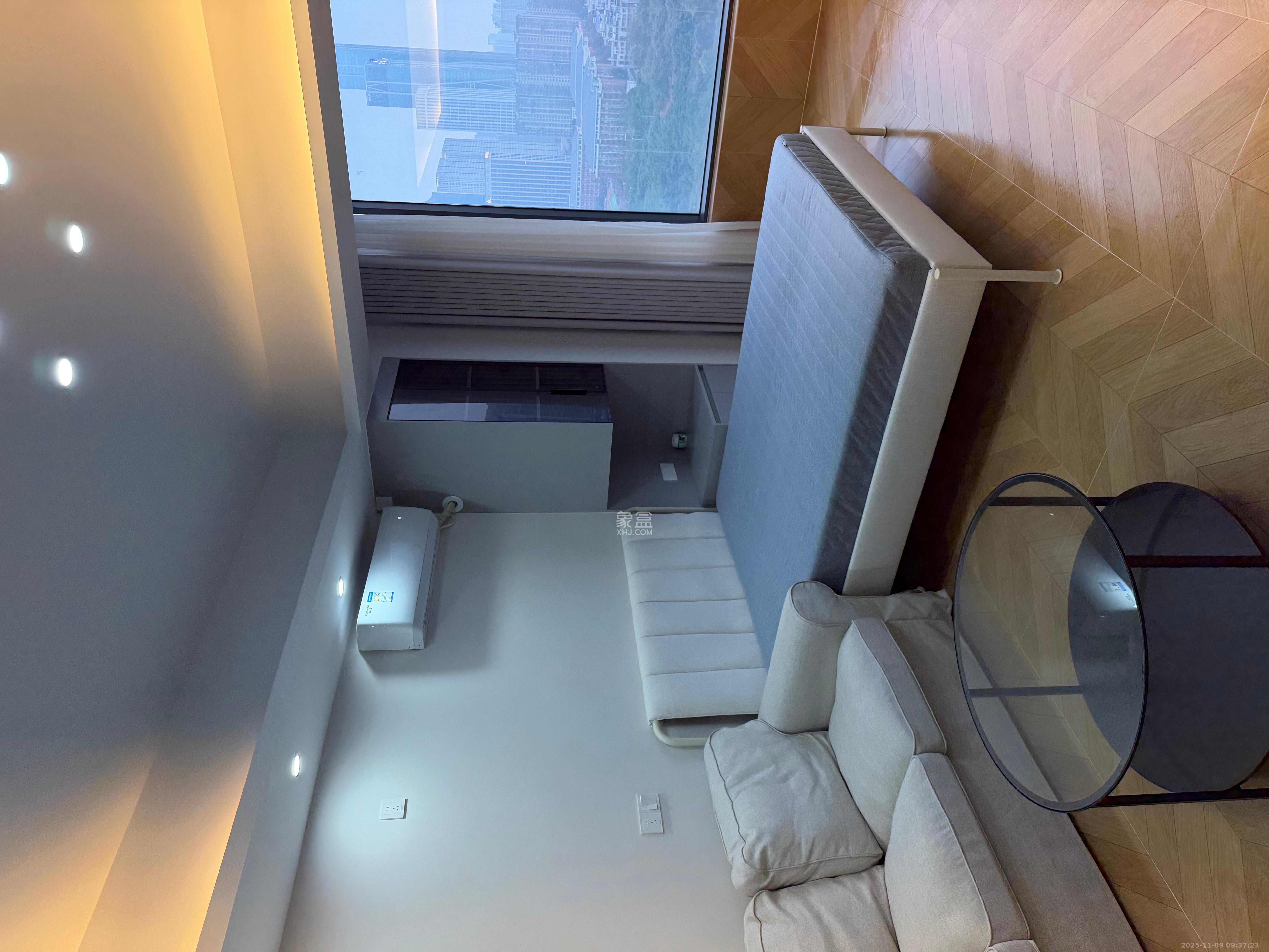 诺德滨江逸园（中铁逸园）  1室1厅1卫    2000.0元/月