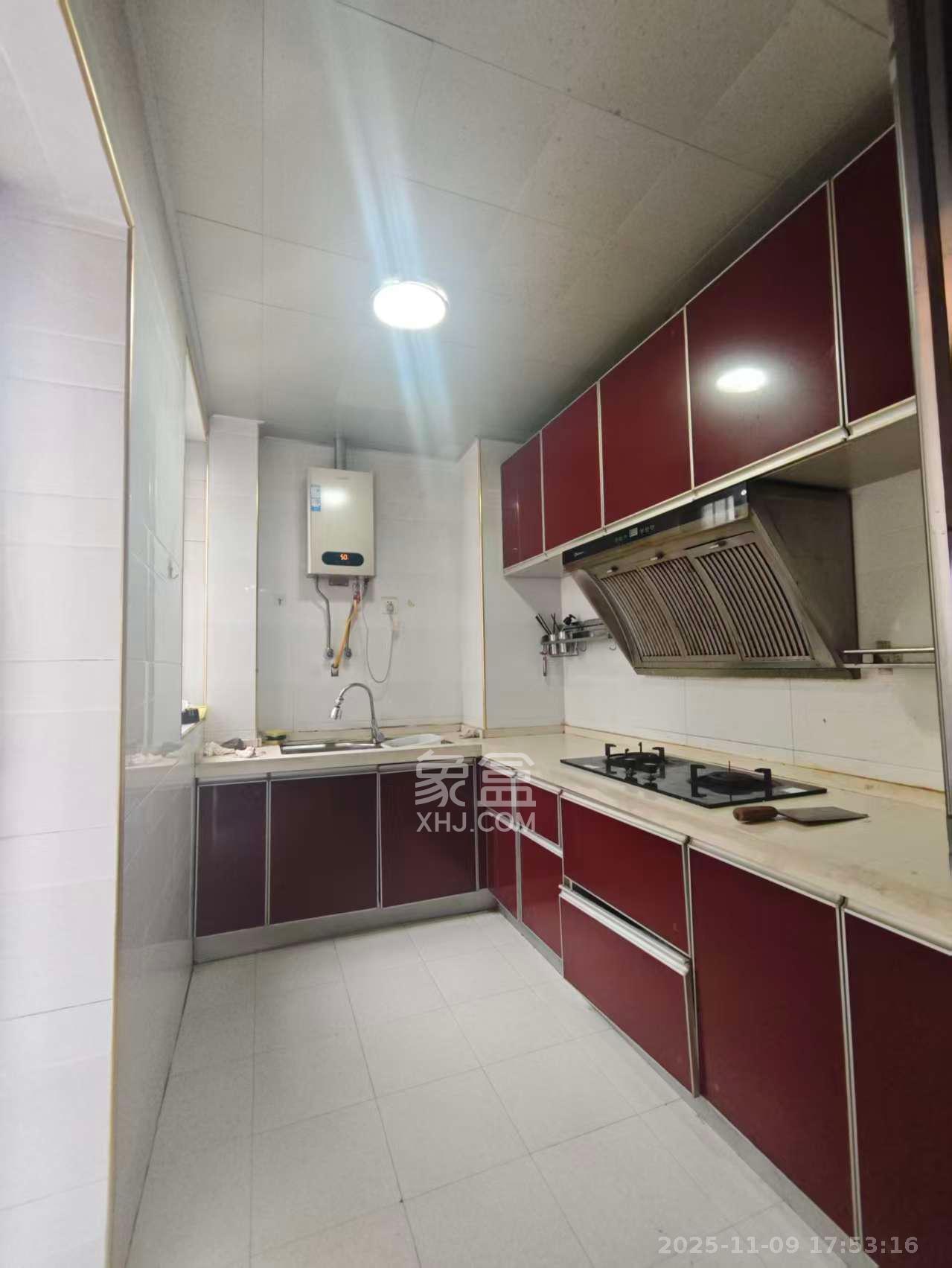 明天一城  3室2厅2卫    1800.0元/月室内图