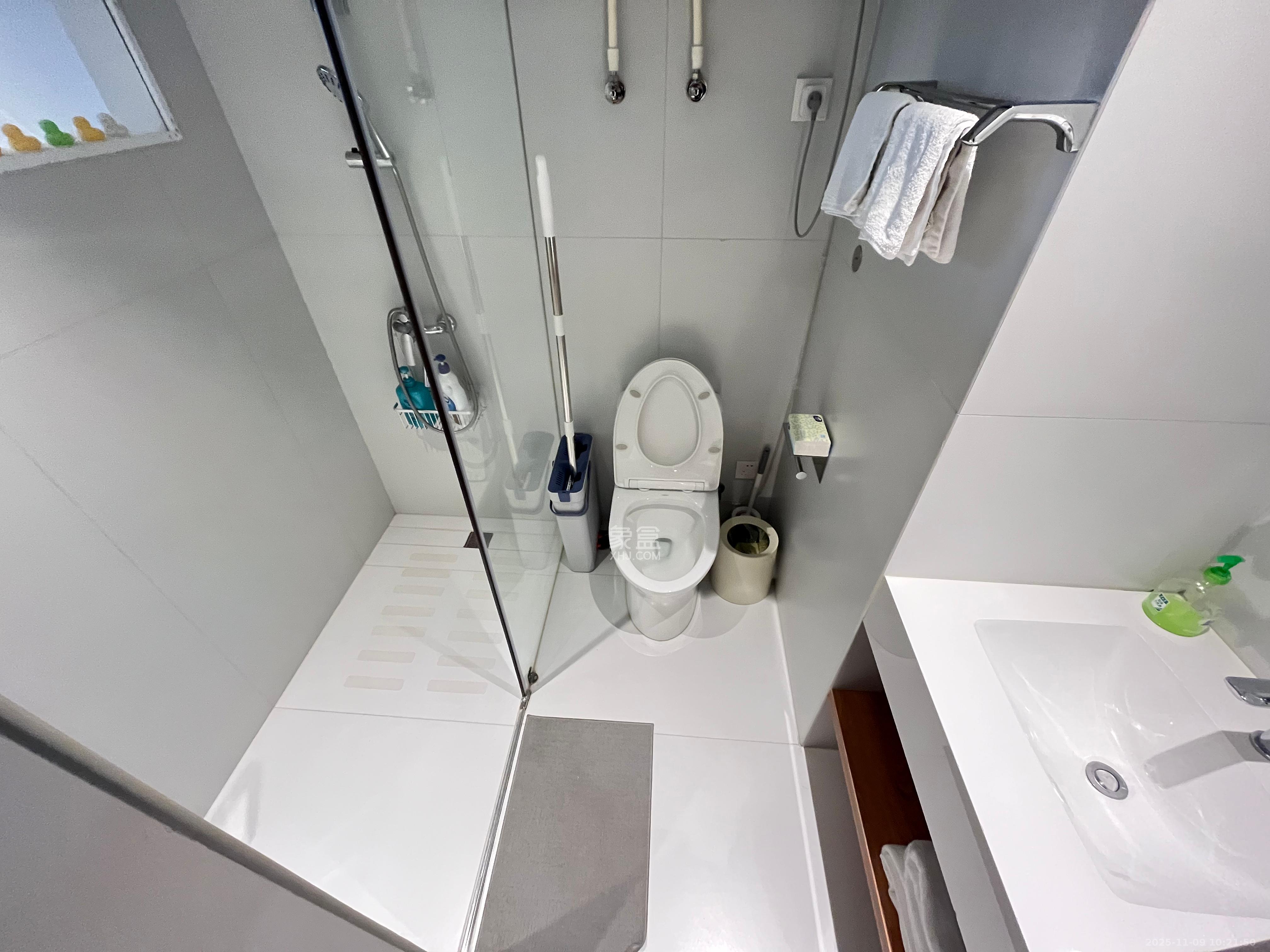 华润置地中心  1室1厅1卫    2600.0元/月室内图