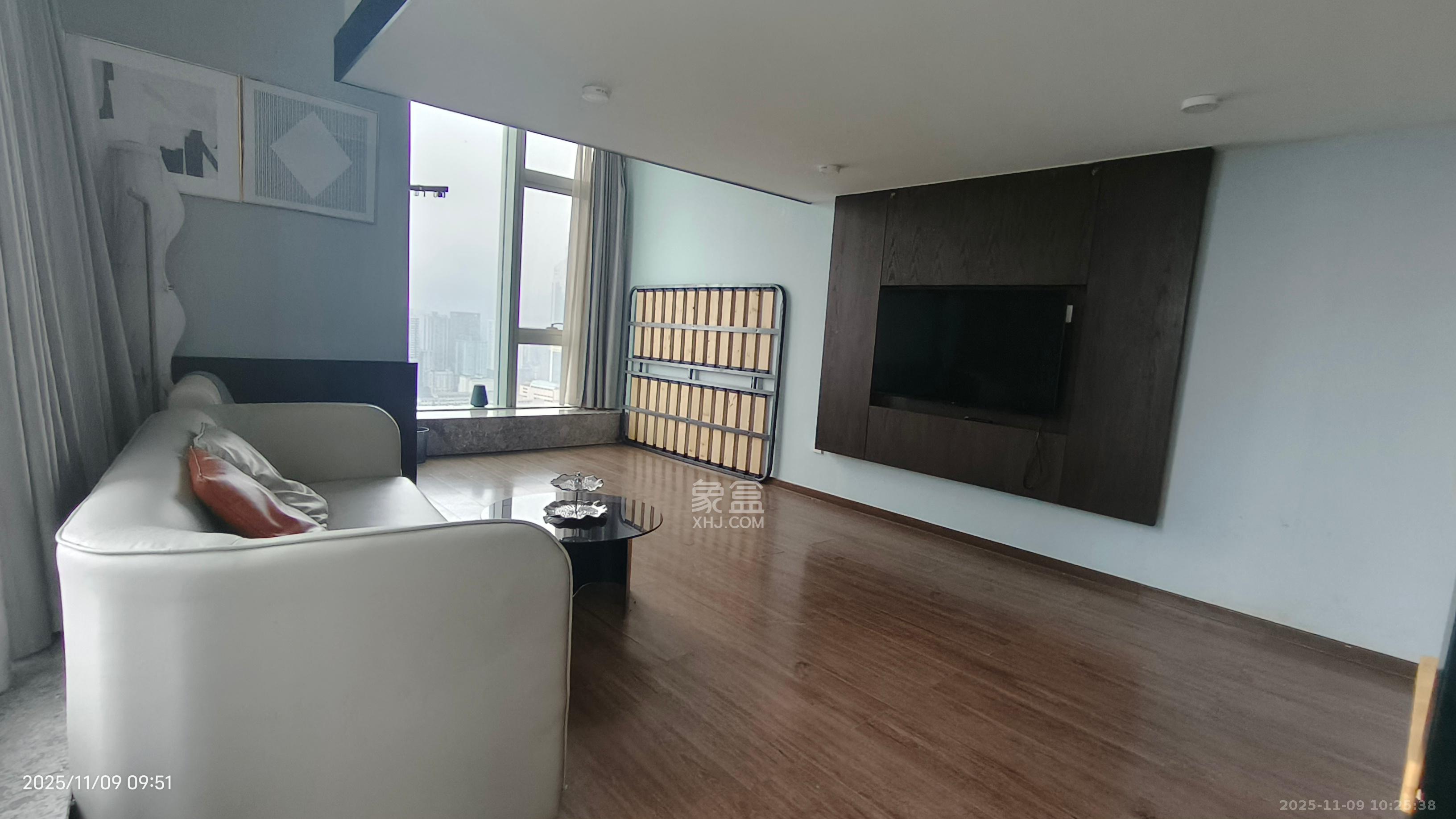 敬天广场  2室1厅2卫    4500.0元/月室内图