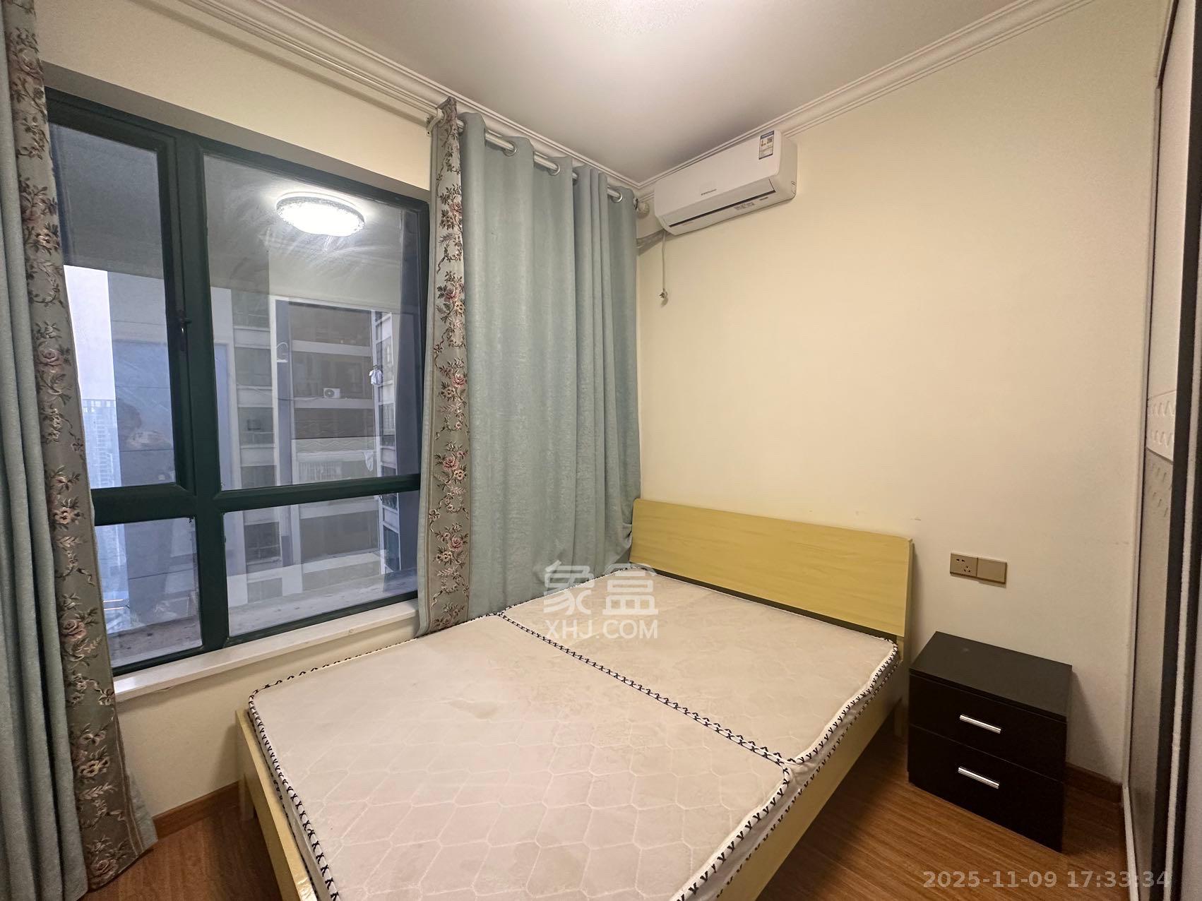 维一星城原山苑 3室2厅1卫 2200.0元/月 维一星城原山苑 3室2厅1卫 2200.0元/月室内图