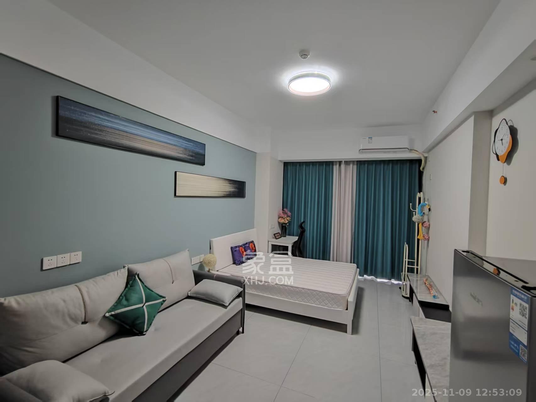 万润时光里 1室1厅1卫 1700.0元/月 万润时光里 1室1厅1卫 1700.0元/月室内图