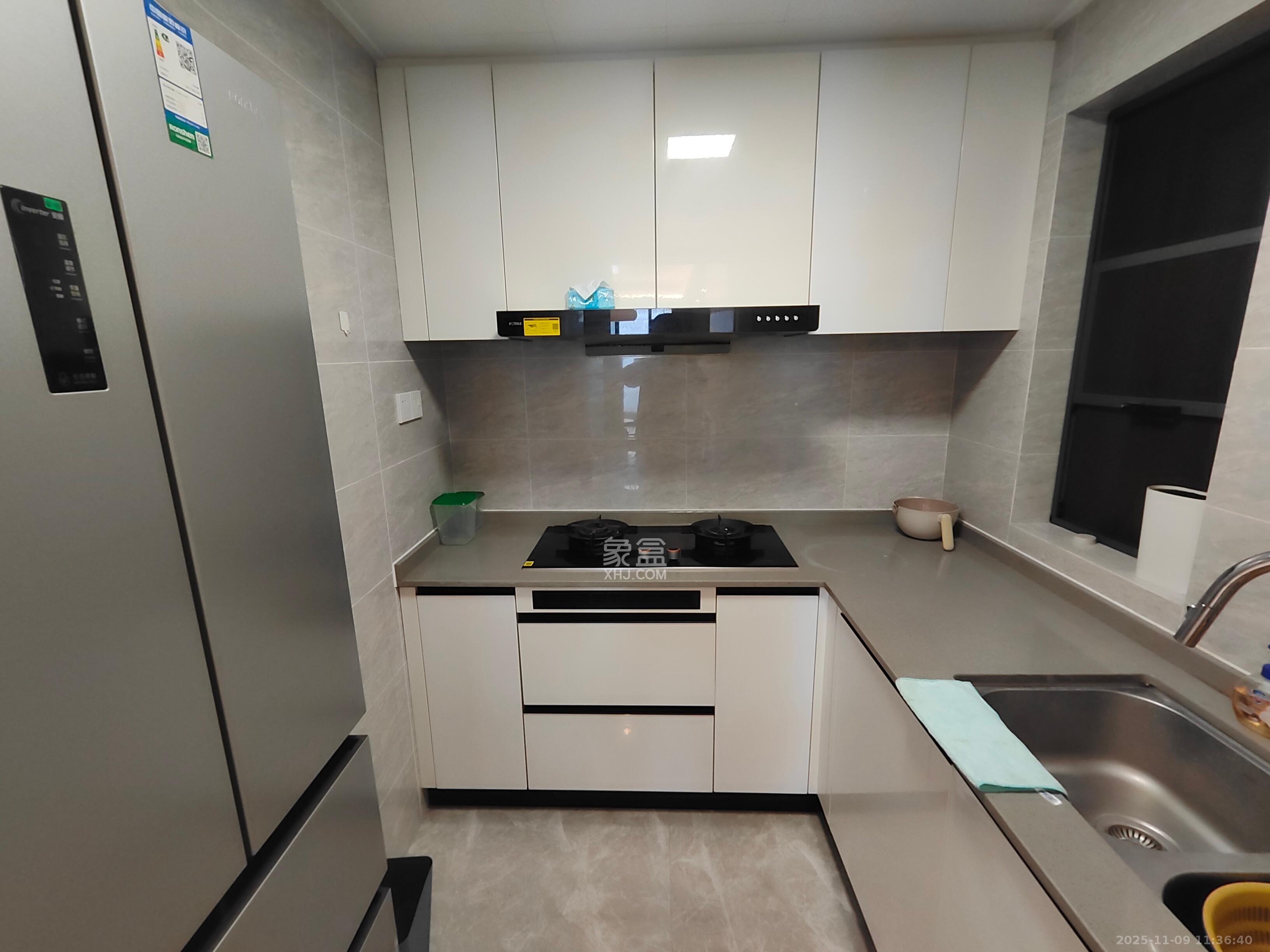 万科金色梦想B区 3室2厅2卫 3300.0元/月 万科金色梦想B区 3室2厅2卫 3300.0元/月室内图