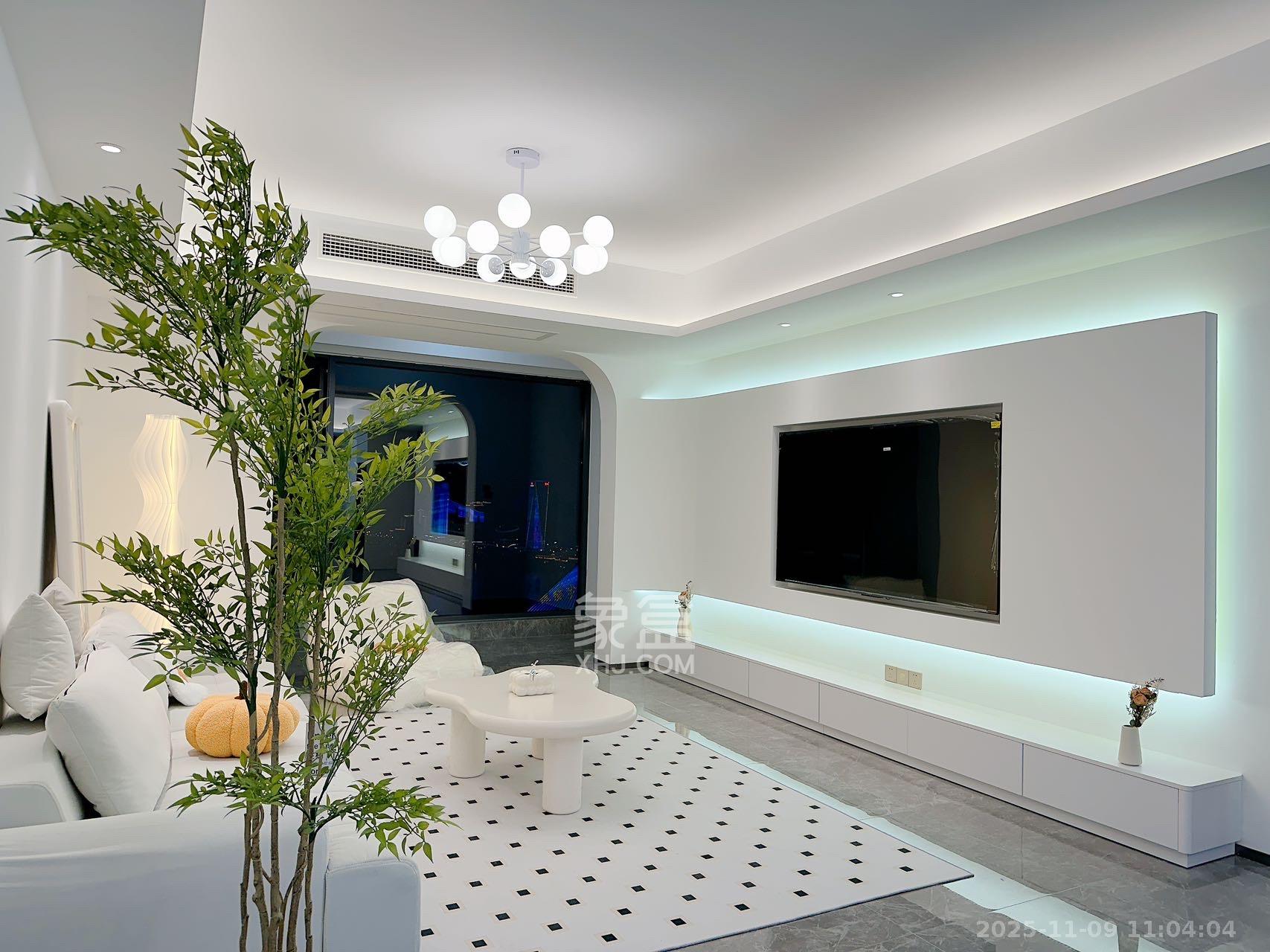 北辰瀚江府  3室2厅2卫    7300.0元/月