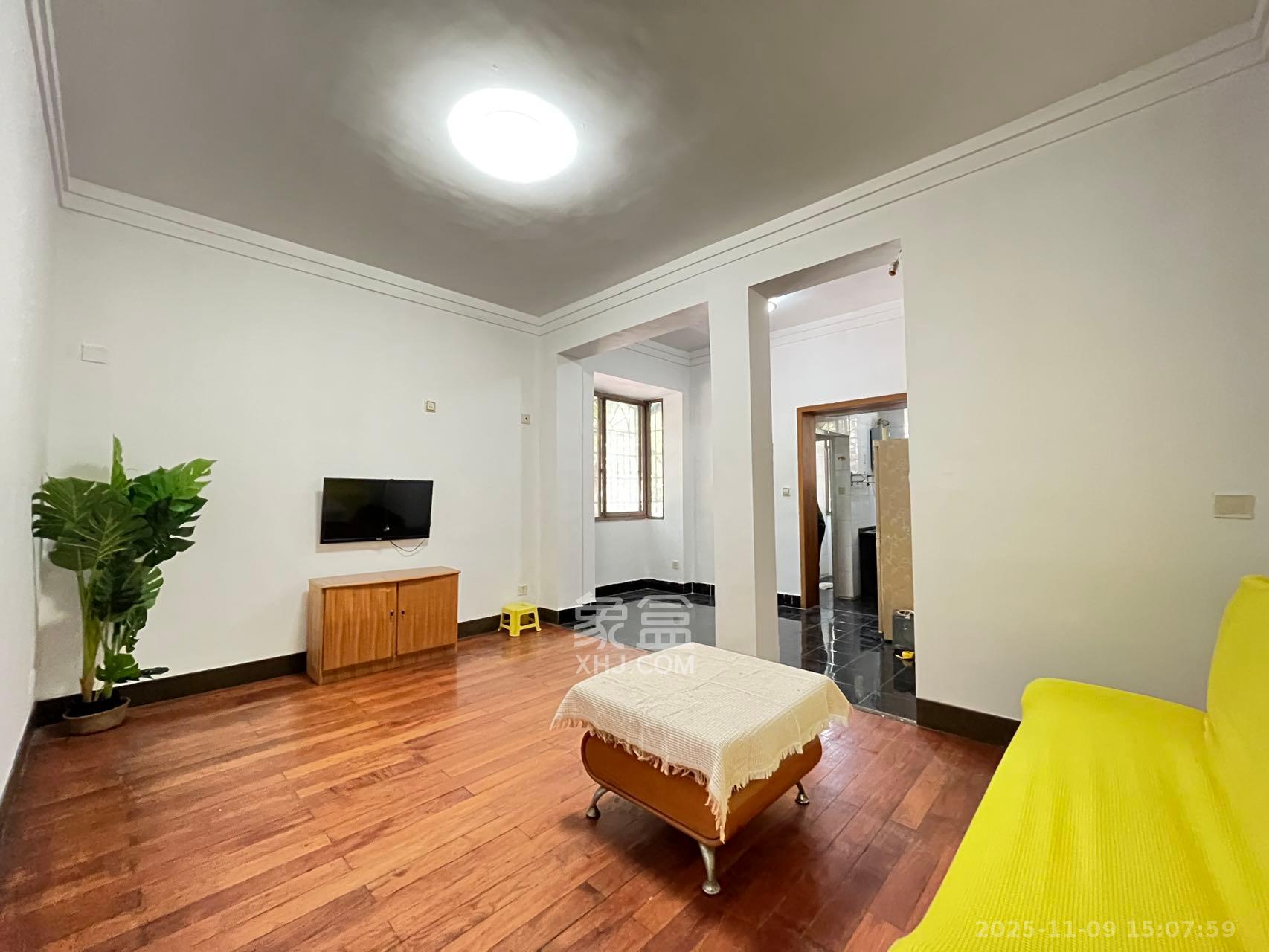 省进出口公司宿舍  2室2厅1卫    1600.0元/月室内图