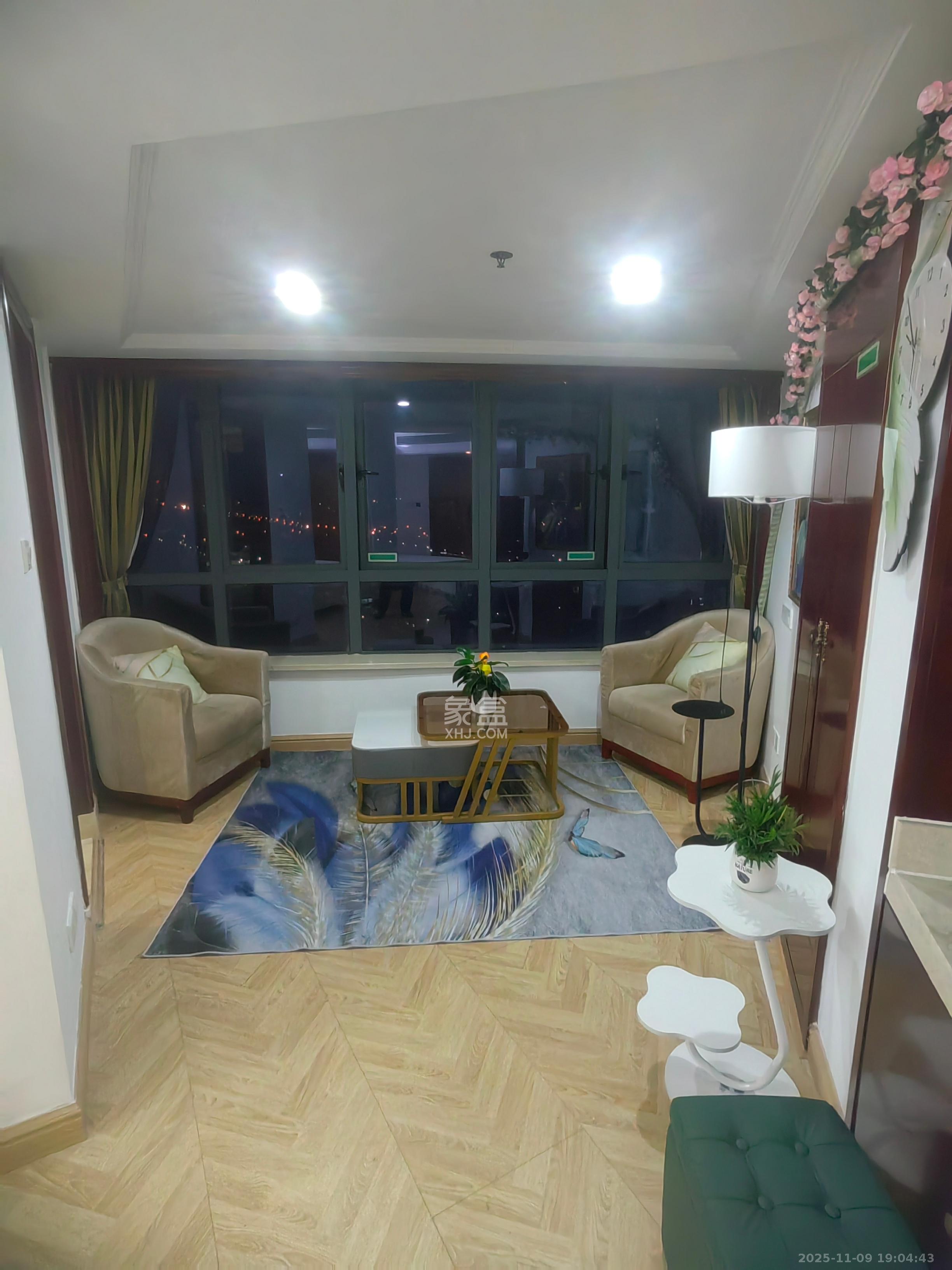 海德公园  1室1厅1卫    1300.0元/月室内图