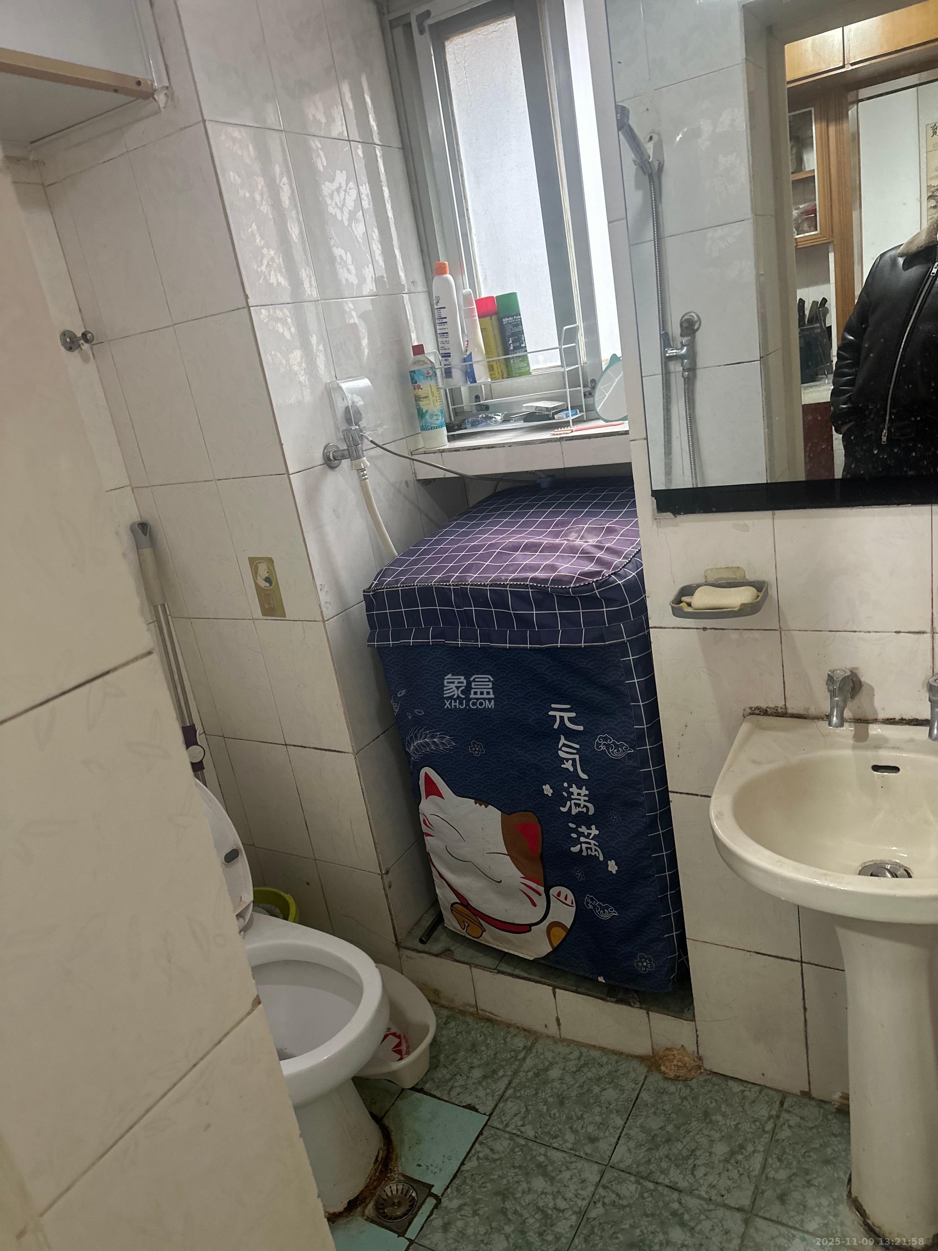 西牌楼社区 1室0厅0卫 1600.0元/月 西牌楼社区 1室0厅0卫 1600.0元/月室内图