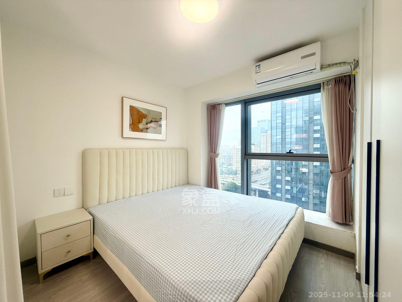 君悦新天地 2室2厅1卫 2700.0元/月 君悦新天地 2室2厅1卫 2700.0元/月室内图