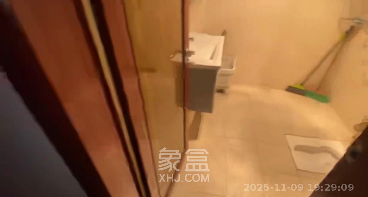 中房F联邦  2室2厅1卫    2000.0元/月室内图