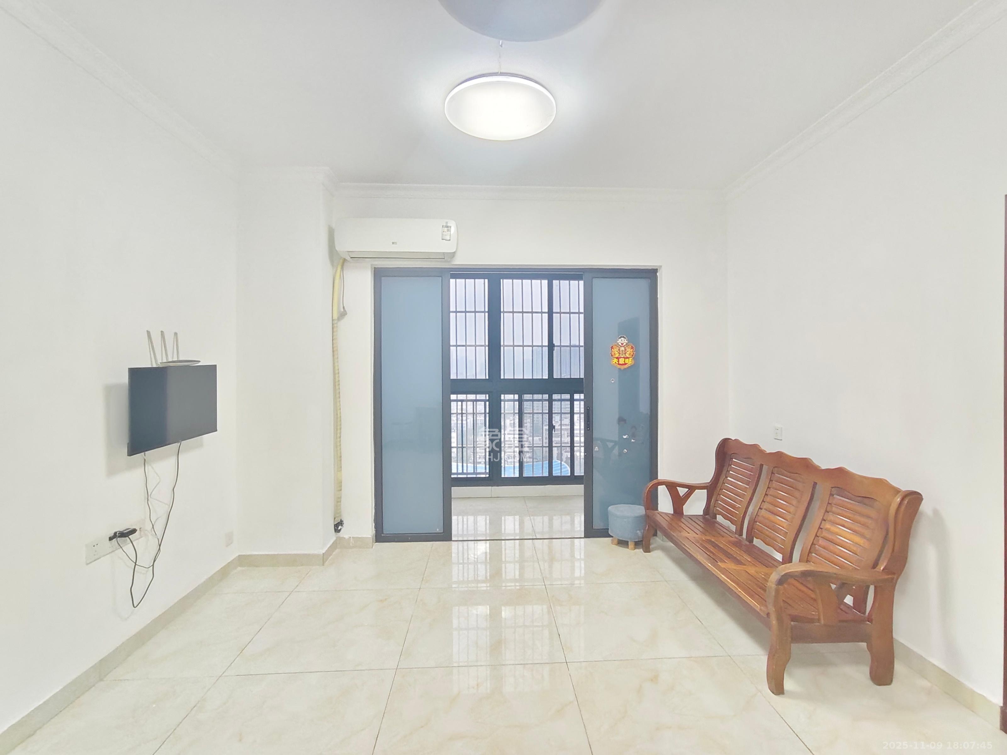 古汉国际广场 3室2厅1卫 2500.0元/月 古汉国际广场 3室2厅1卫 2500.0元/月室内图