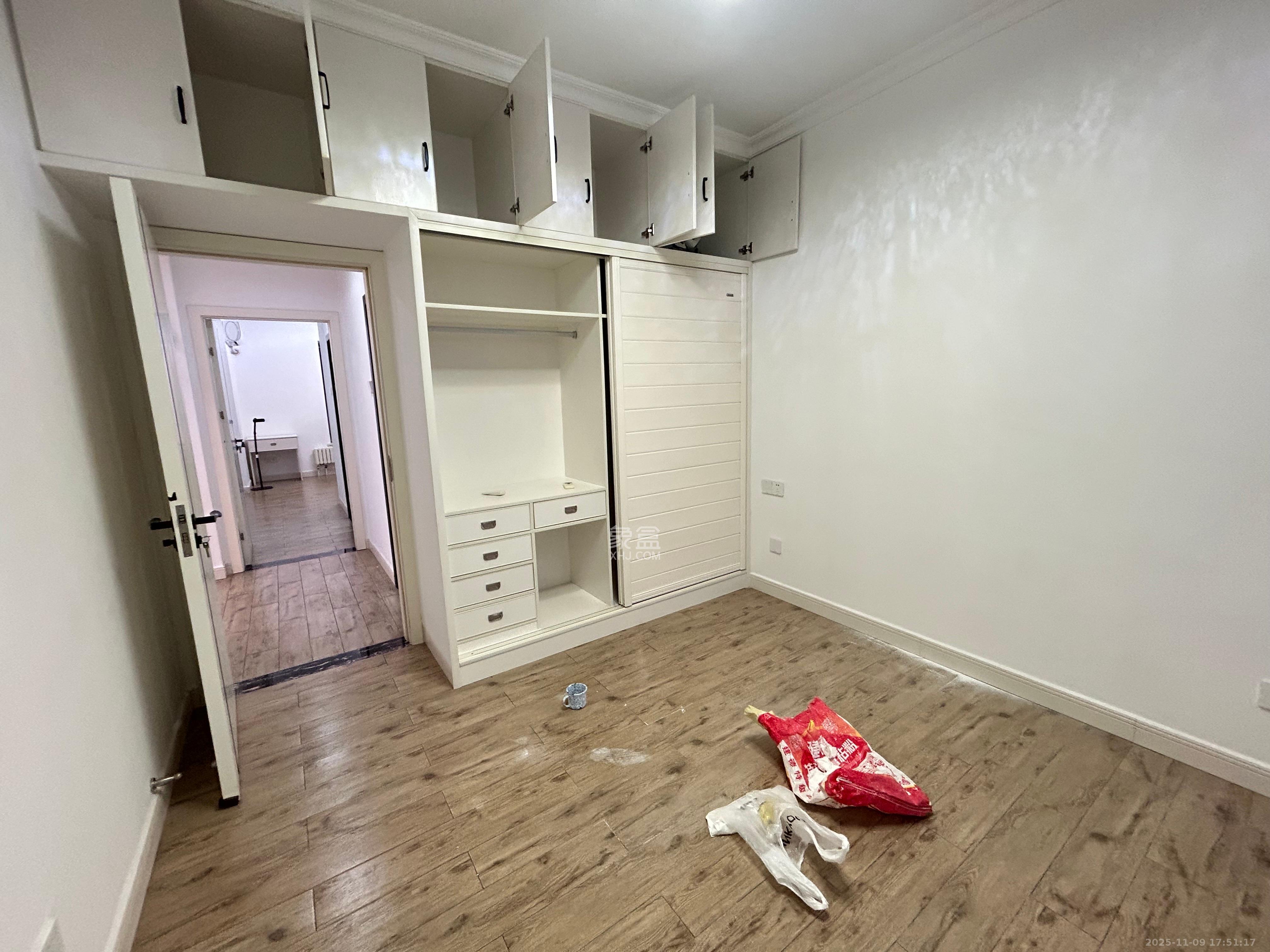 怡海星城 1室0厅0卫 3000.0元/月 怡海星城 1室0厅0卫 3000.0元/月室内图