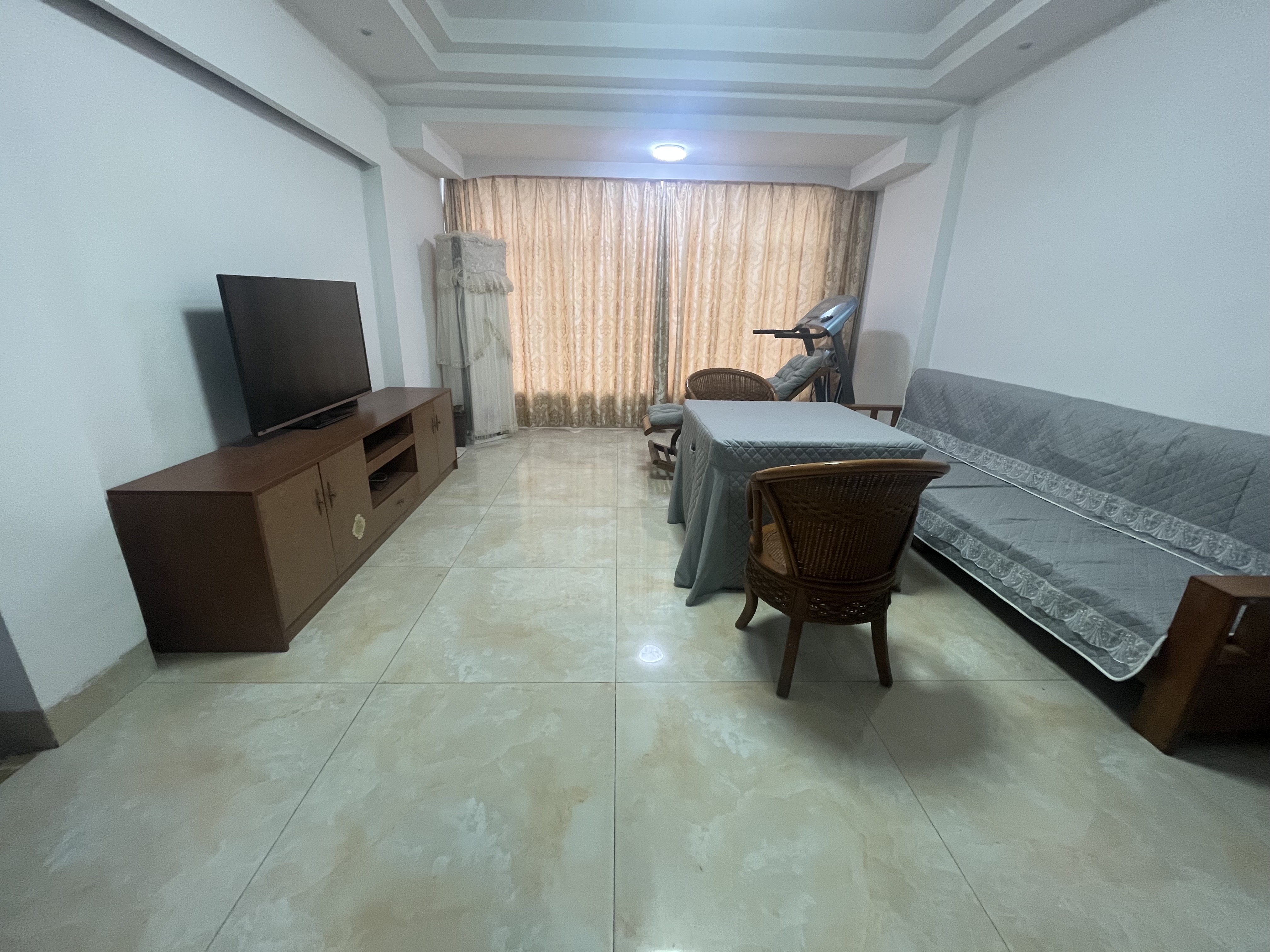 翰林苑  4室2厅3卫    93.8万