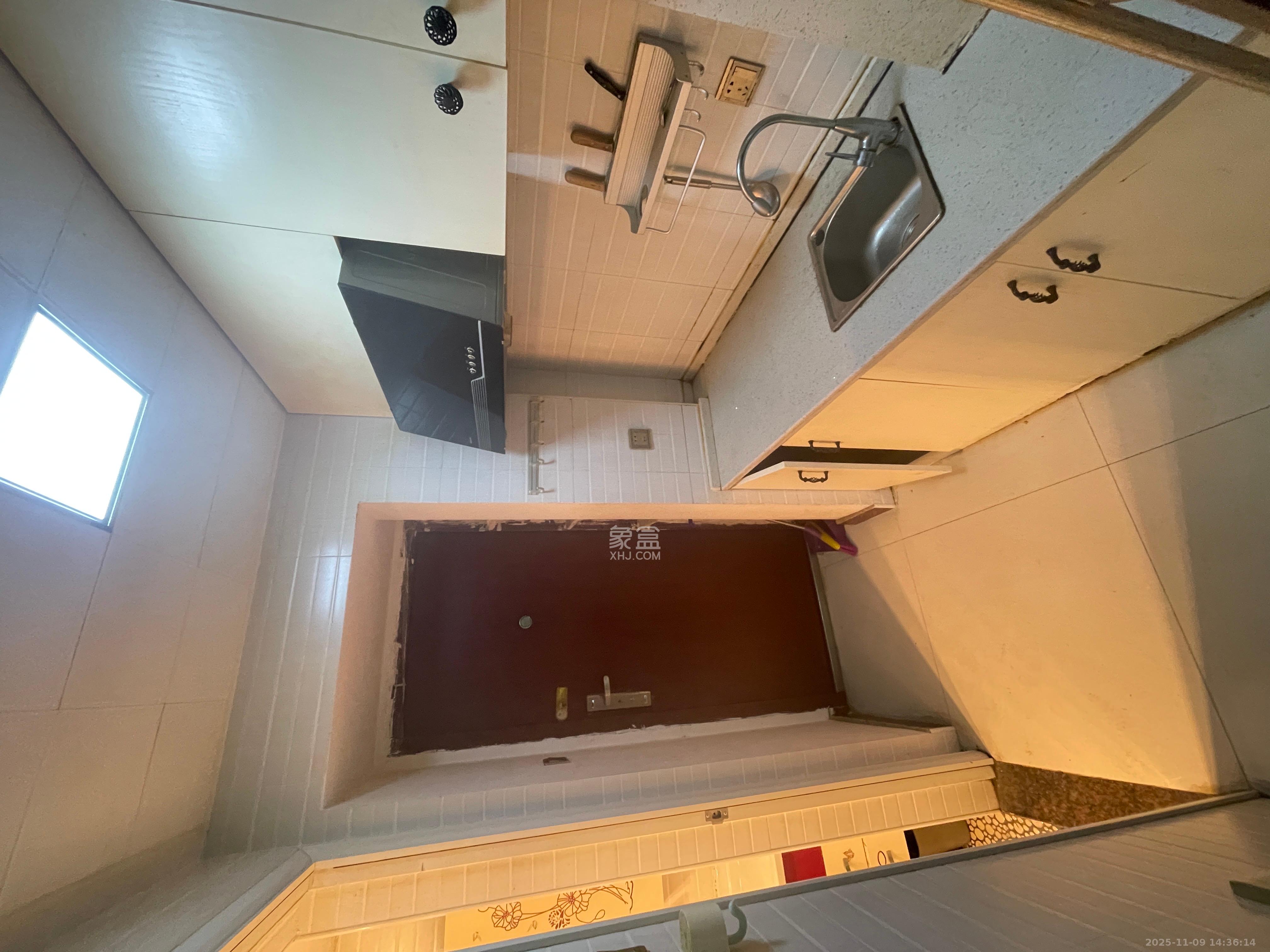 恒万西溪里 1室1厅1卫 1500.0元/月 恒万西溪里 1室1厅1卫 1500.0元/月室内图