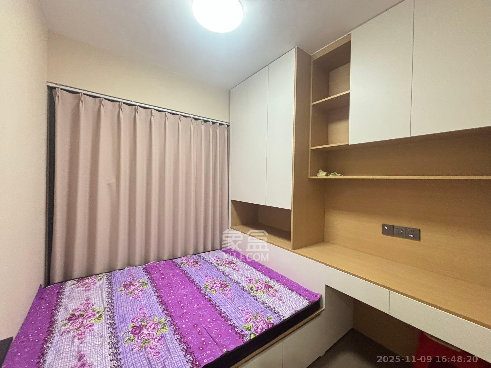 中梁正荣府 1室0厅0卫 3200.0元/月 中梁正荣府 1室0厅0卫 3200.0元/月室内图