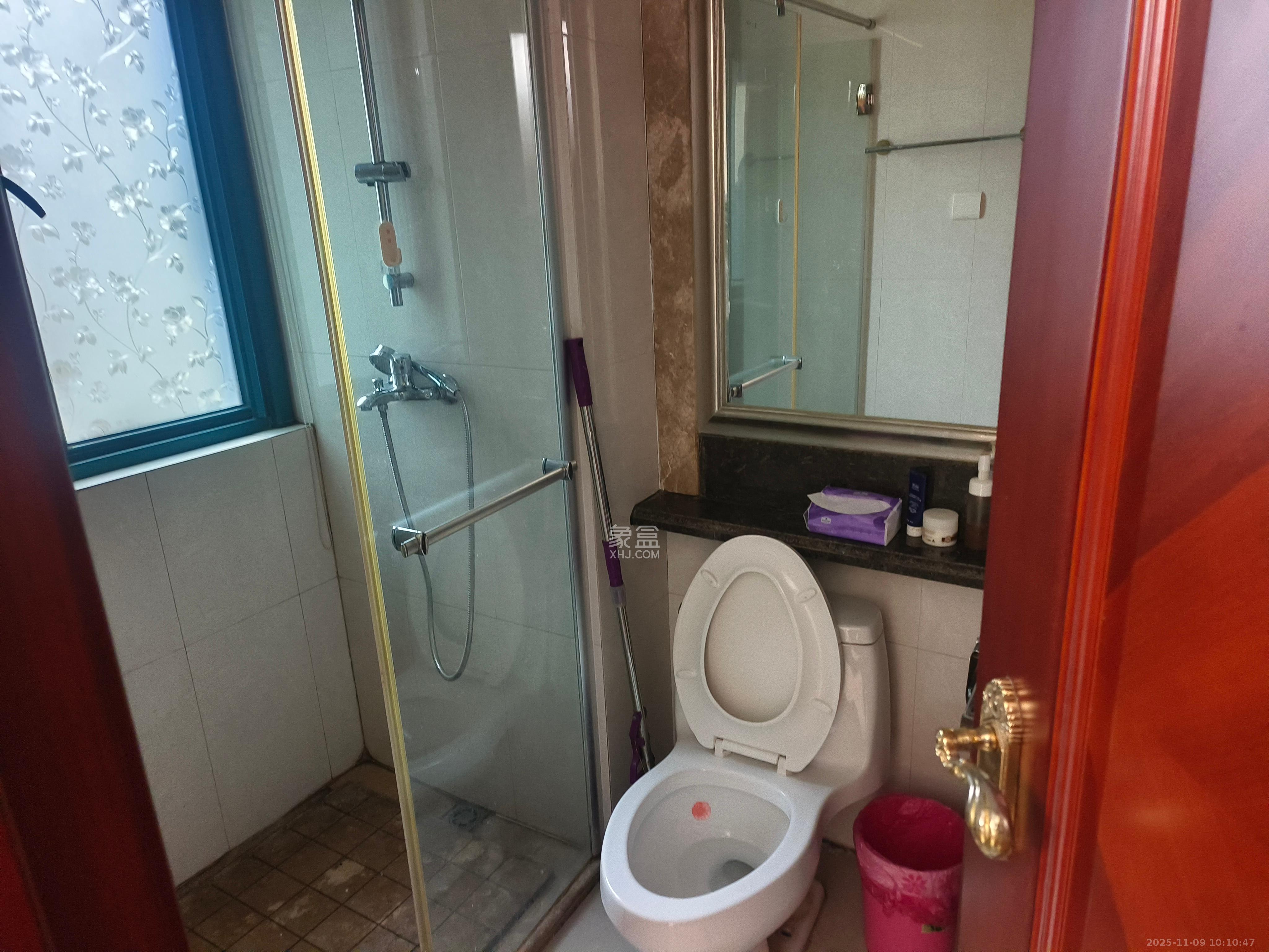 恒大华府  4室2厅2卫    5500.0元/月室内图