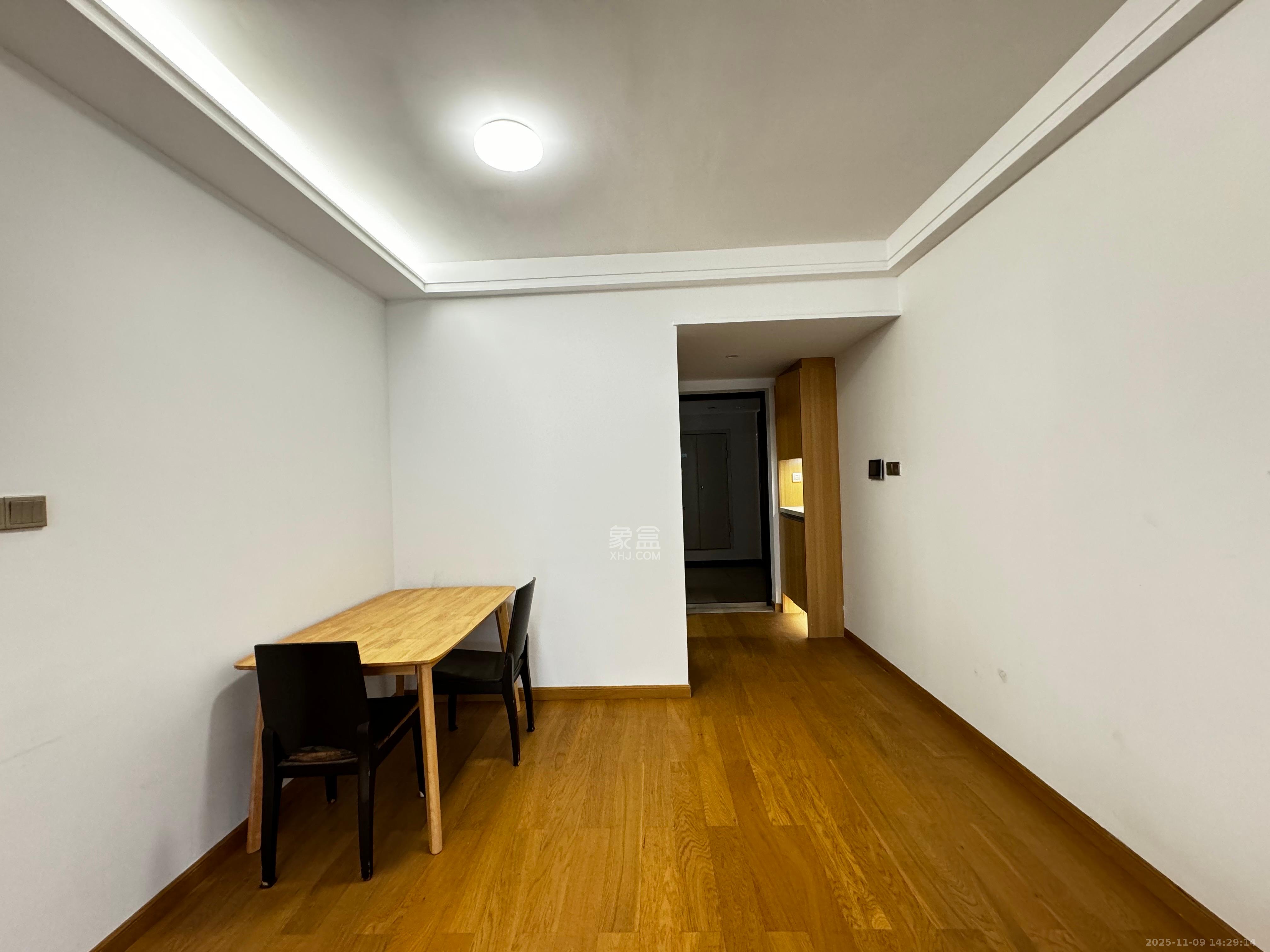 阳光城尚东湾青柠园  3室2厅1卫    2200.0元/月室内图