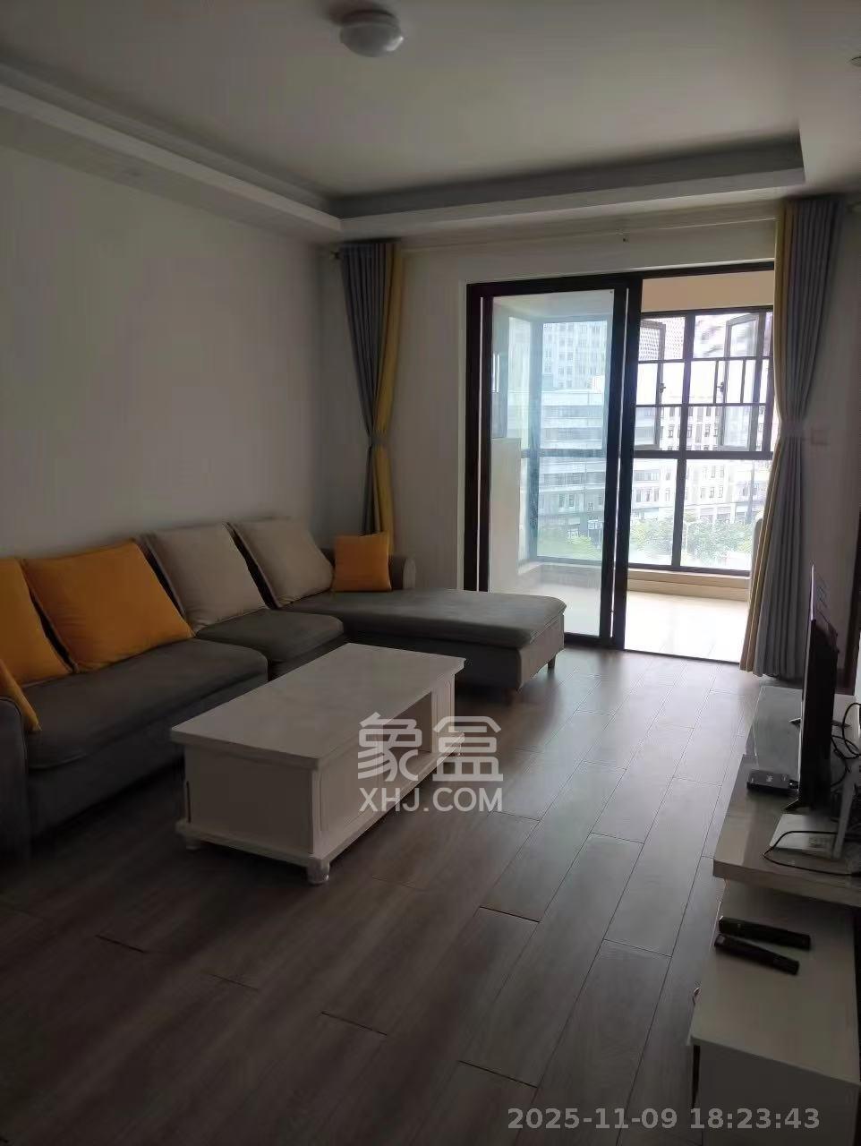 汇金城/嘉华城（二期、三期）  3室1厅1卫    2300.0元/月室内图