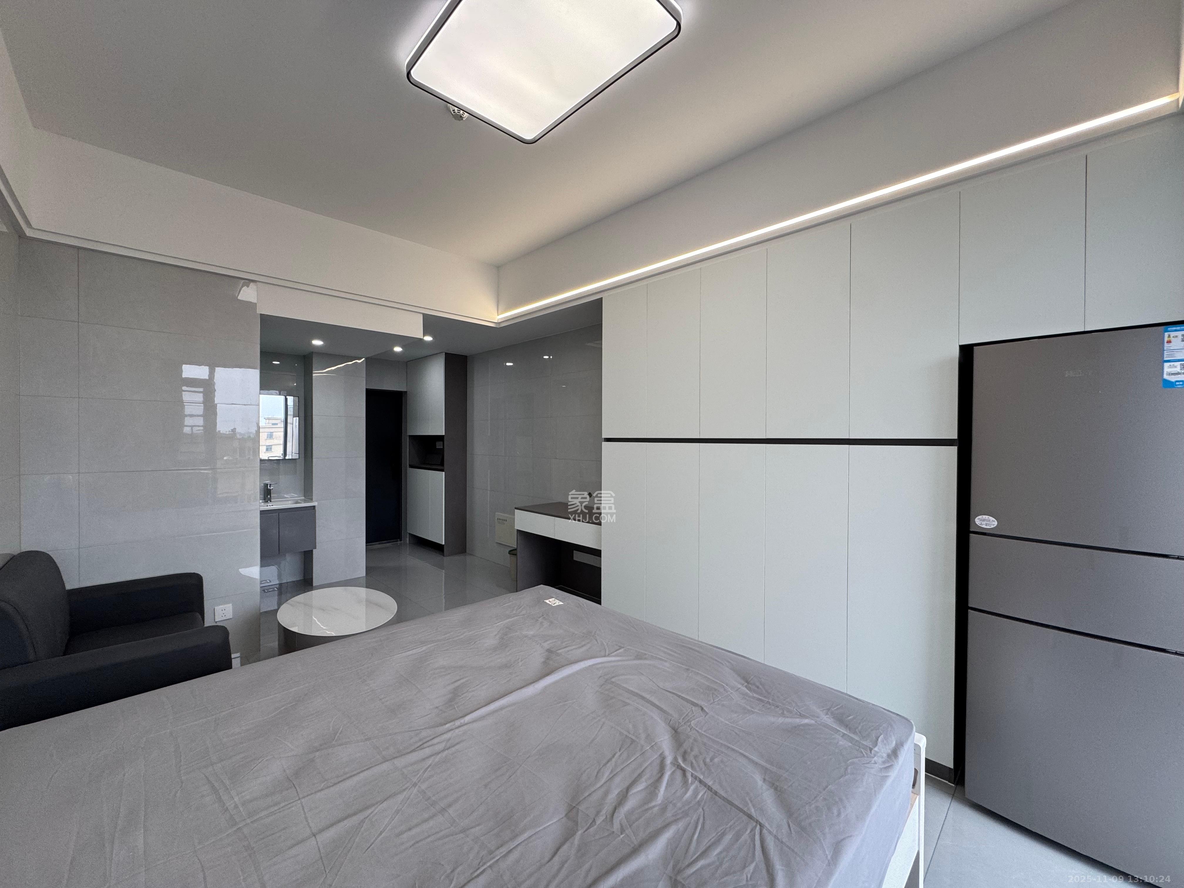 嘉雨兴园 1室1厅1卫 2000.0元/月 嘉雨兴园 1室1厅1卫 2000.0元/月室内图