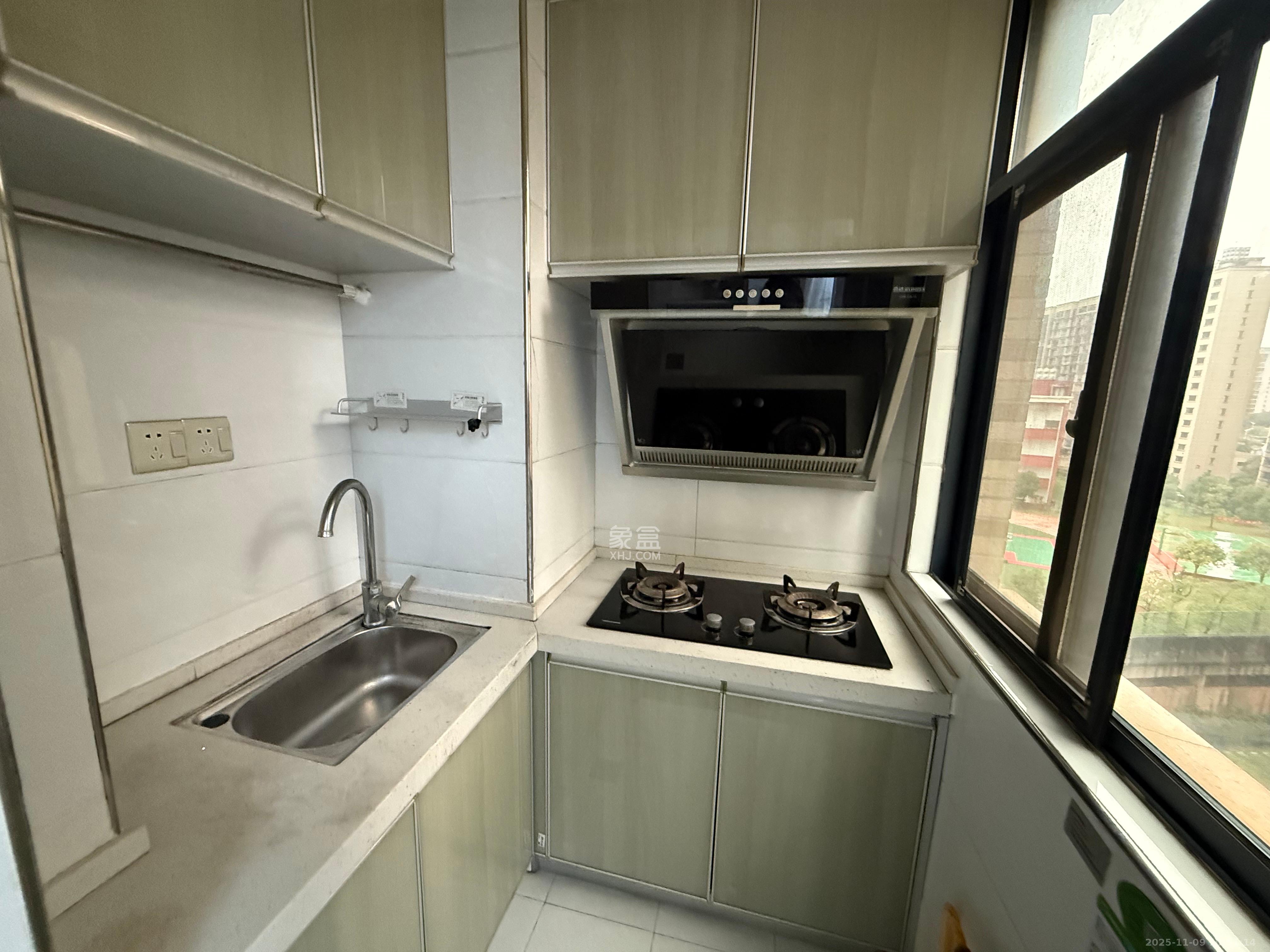 中南红领邦（红星嘉和苑）  1室1厅1卫    1500.0元/月室内图