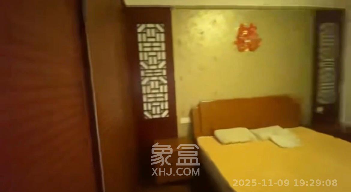 中房F联邦  2室2厅1卫    2000.0元/月室内图