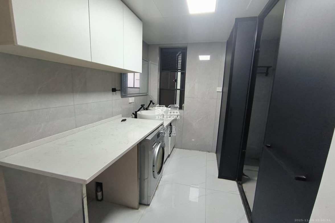 金地兰亭樾 3室2厅2卫 2800.0元/月 金地兰亭樾 3室2厅2卫 2800.0元/月室内图