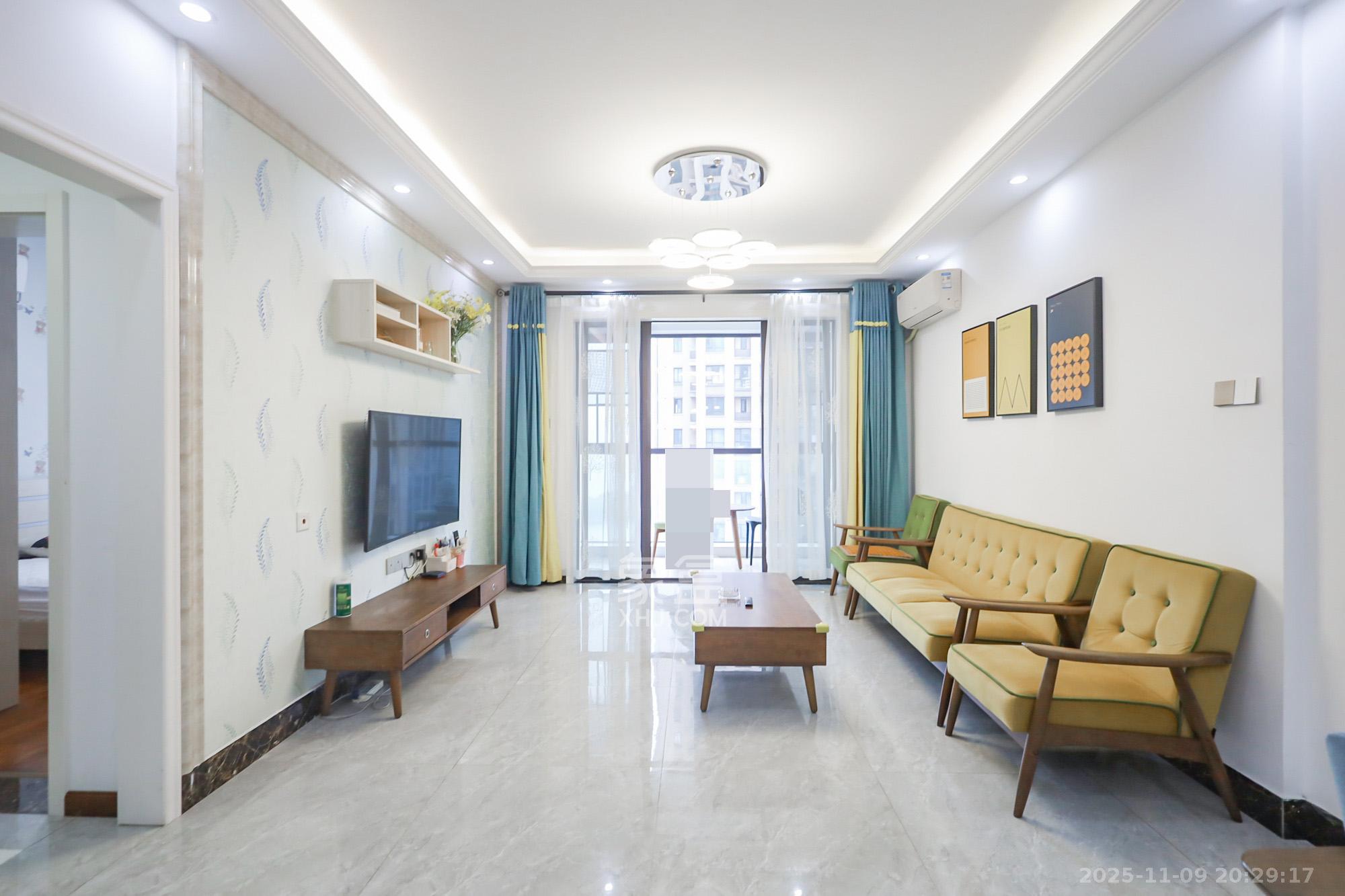 世茂外滩里（世茂铂翠湾三期）  3室2厅1卫    198.0万