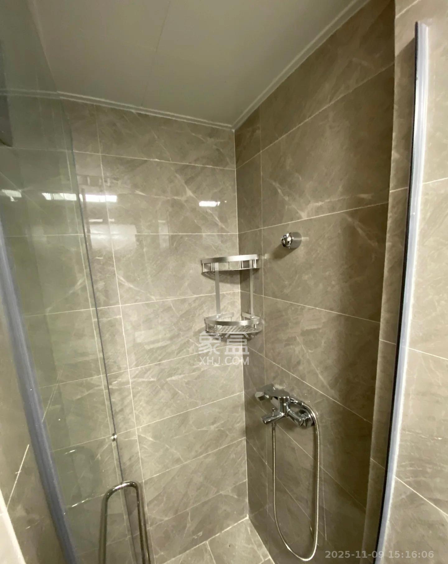 新城和樾（新城和樾公馆）  1室1厅1卫    1100.0元/月室内图