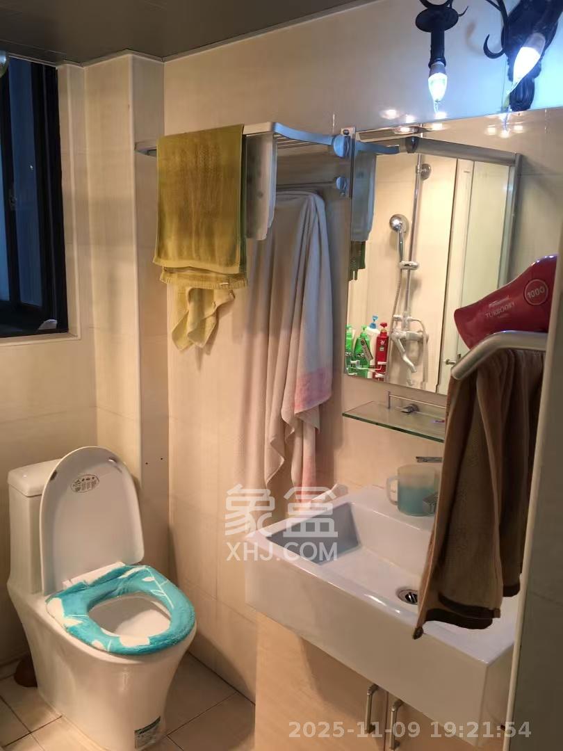 万象新天 2室2厅1卫 2600.0元/月 万象新天 2室2厅1卫 2600.0元/月室内图