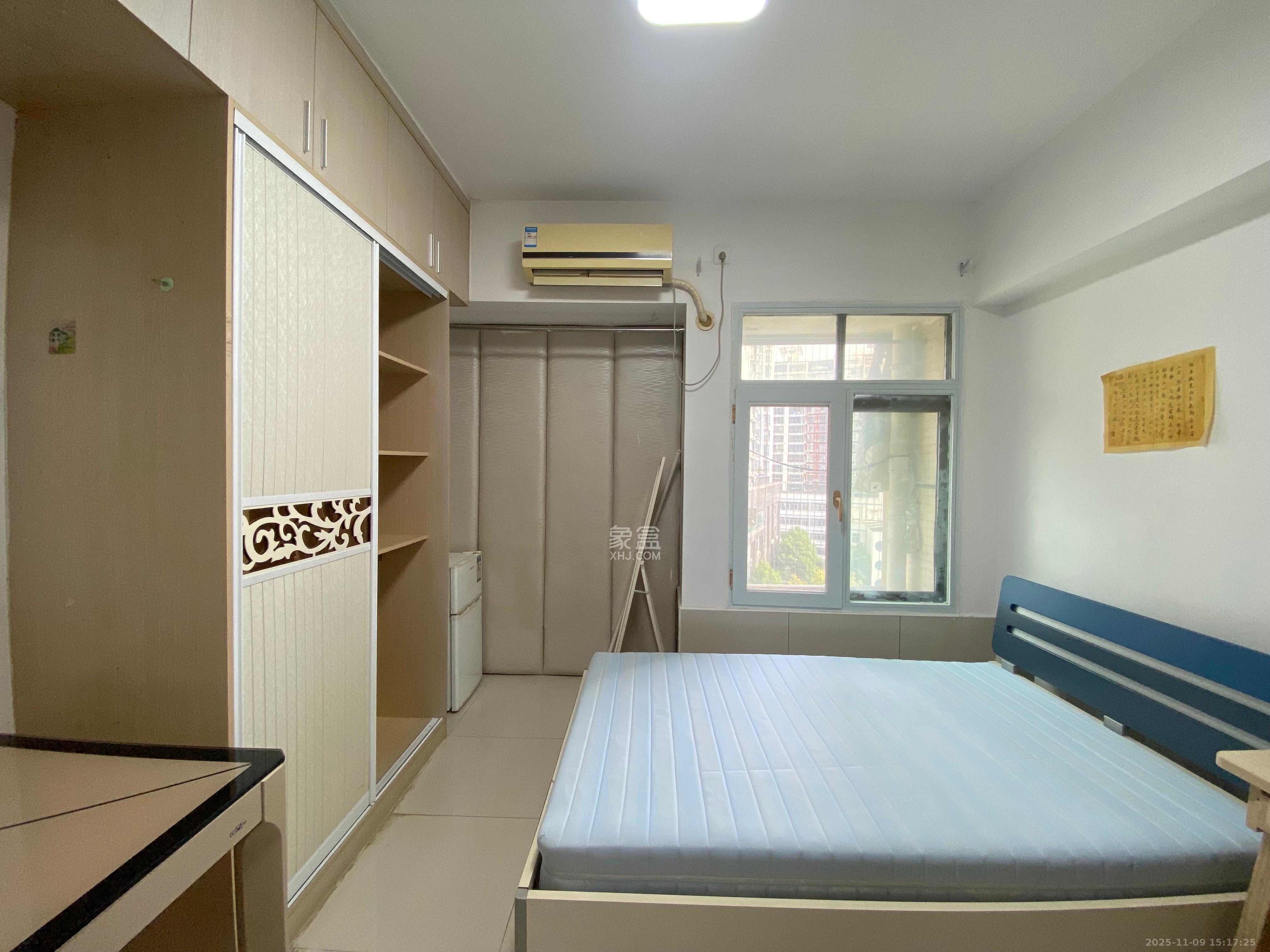 雅第大厦  1室1厅1卫    1500.0元/月室内图