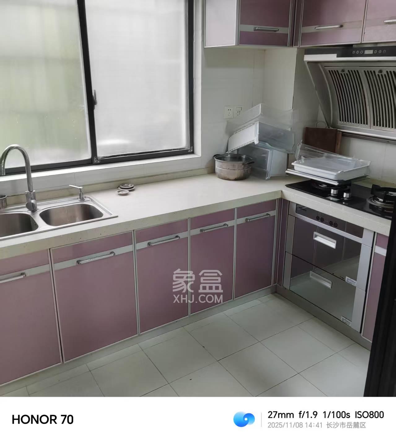 黄鹤小区3片  3室2厅1卫    2100.0元/月室内图