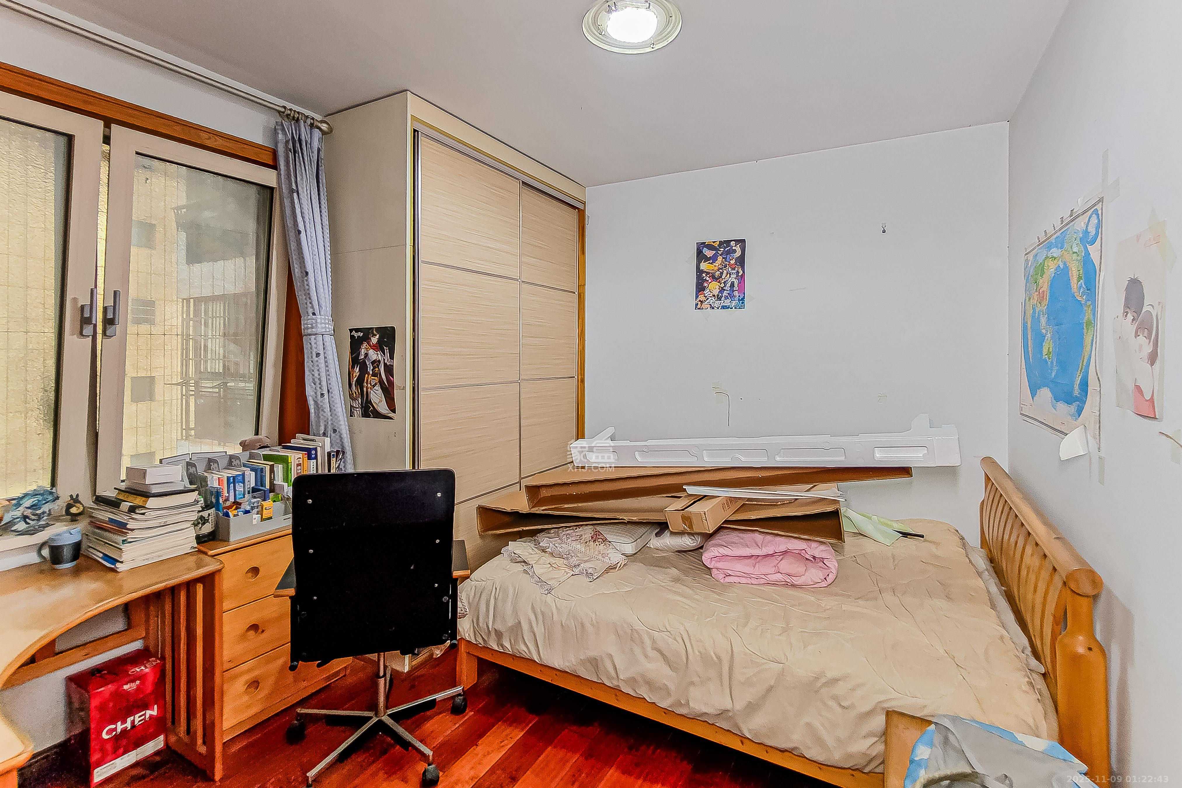 三重星都心  3室2厅2卫    135.0万卧室