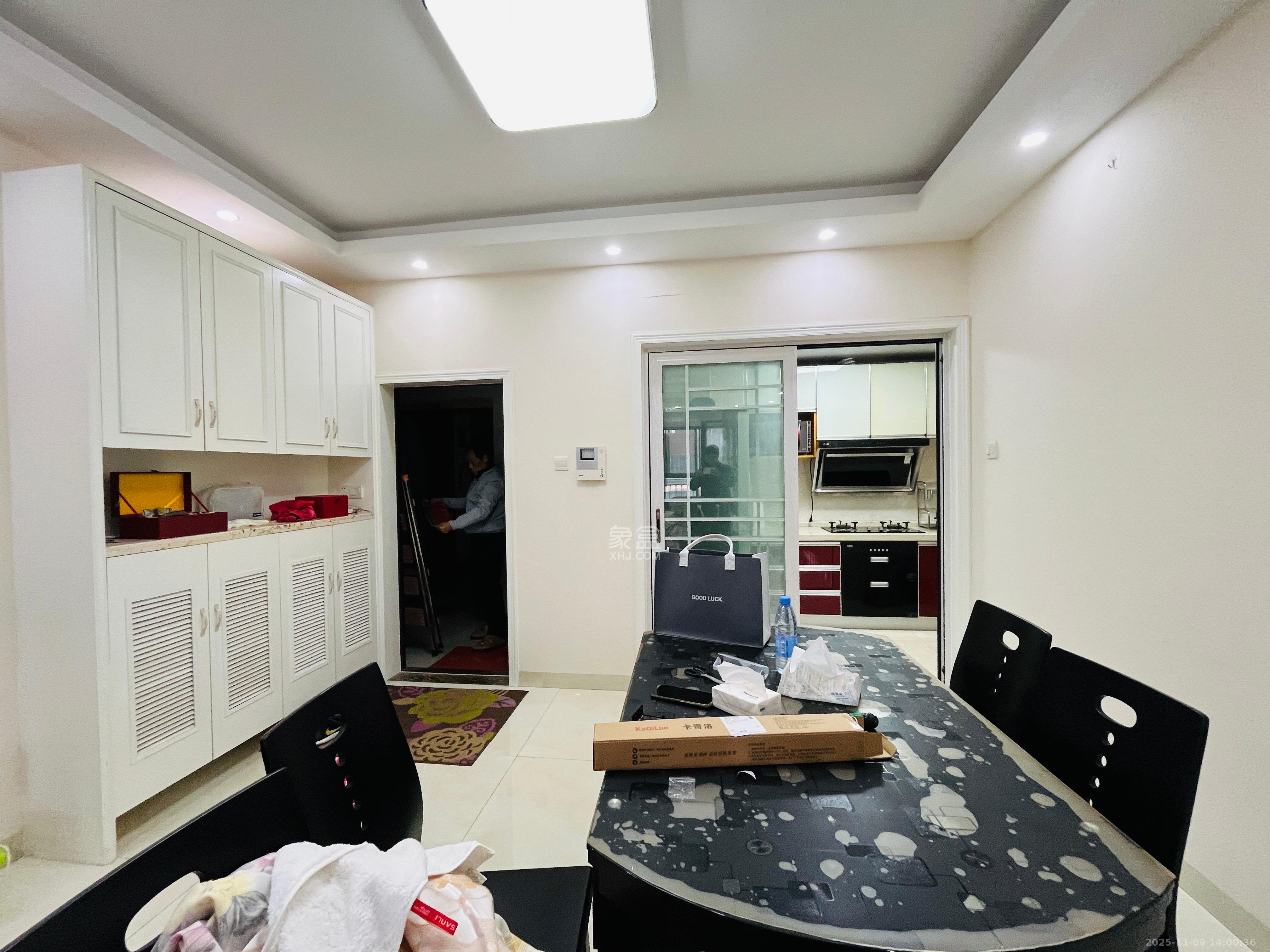 麓谷公馆（涉外国际公馆）  2室2厅1卫    2200.0元/月室内图