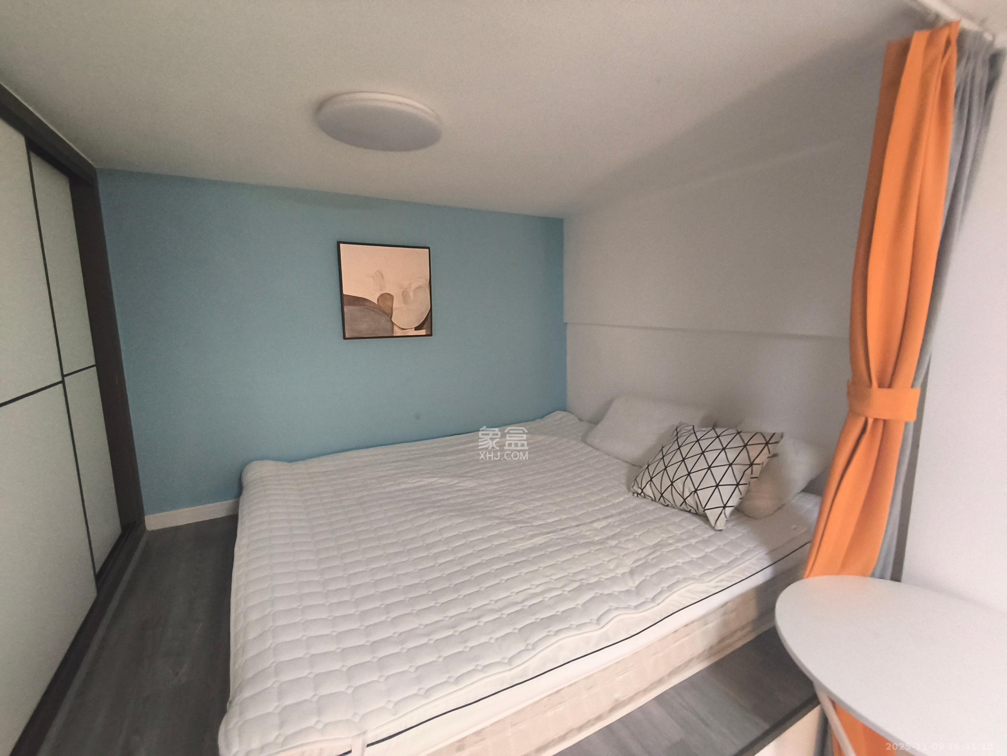 映客龙湖璟翠公馆（映客龙湖璟翠中心）   38.85㎡      2000.0元/月室内图