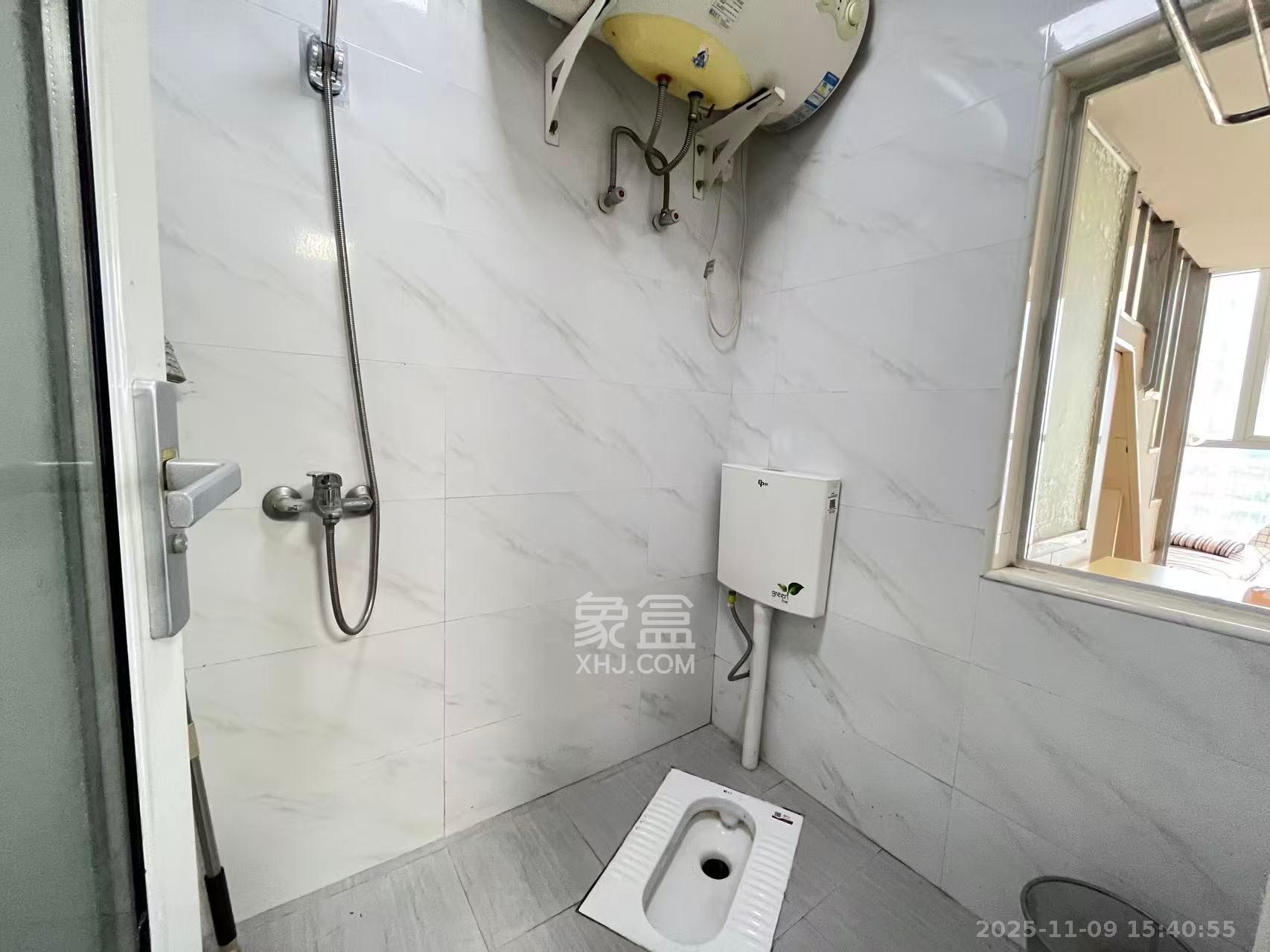 奥克斯滨仕花园（奥克斯洋湖广场/奥克斯中心）  1室1厅1卫    1600.0元/月室内图