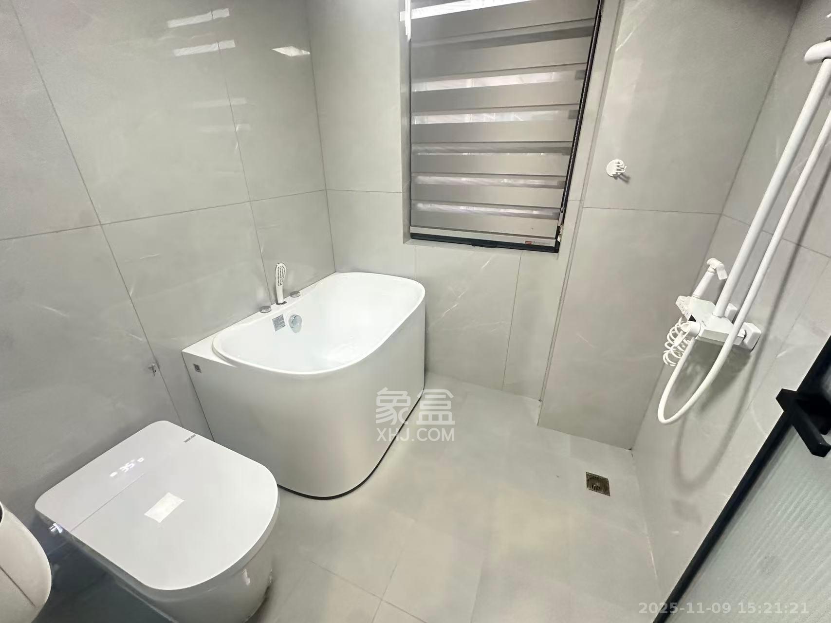 钱隆首府(福晟御园) 2室2厅1卫 2800.0元/月 钱隆首府(福晟御园) 2室2厅1卫 2800.0元/月室内图