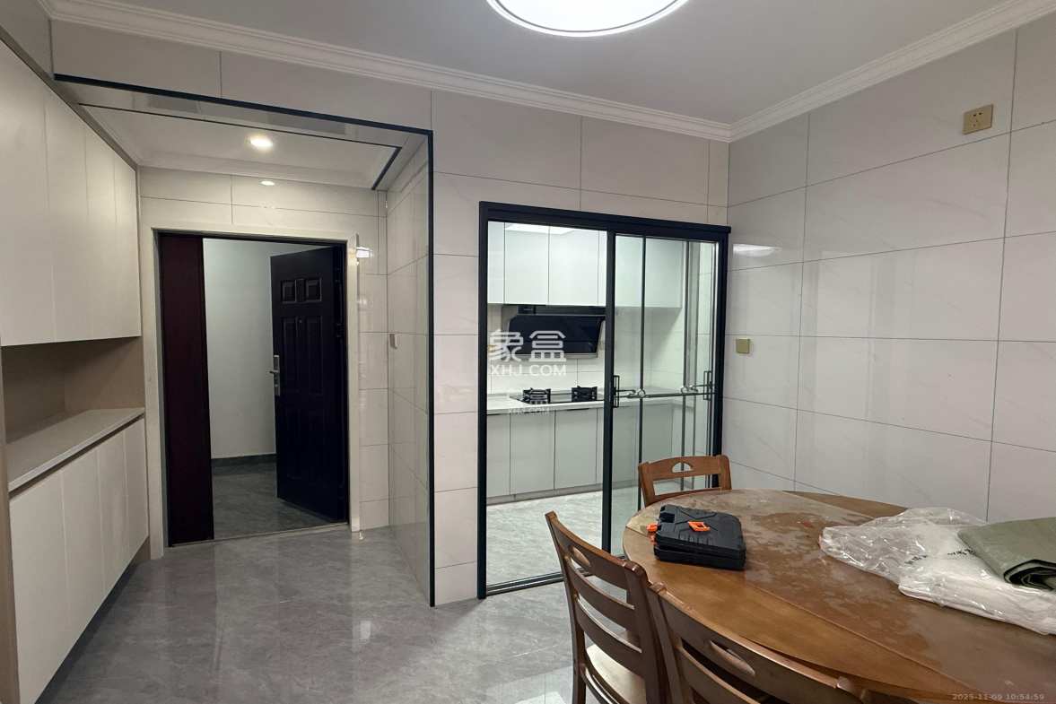 桥头家园三期 2室1厅1卫 1800.0元/月 桥头家园三期 2室1厅1卫 1800.0元/月室内图