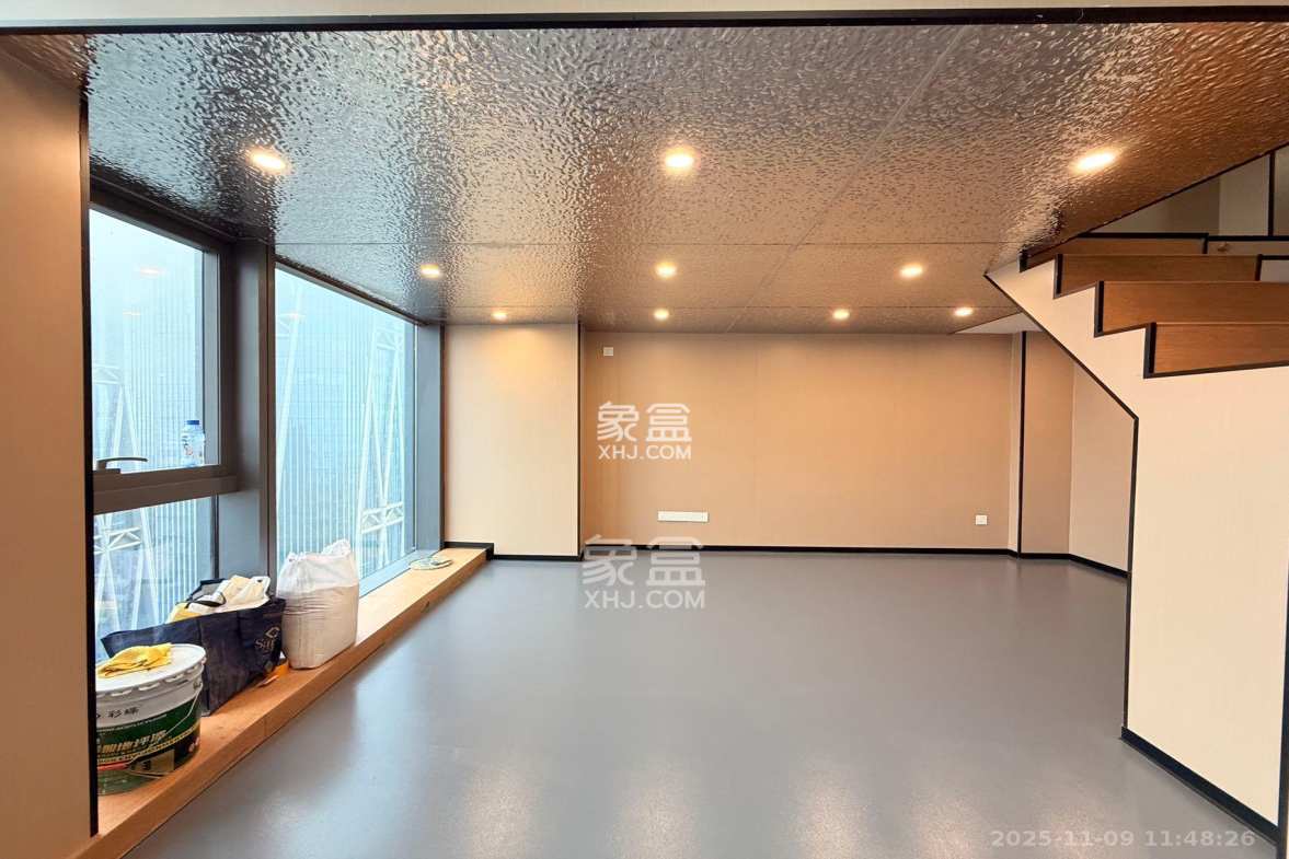 卓越中寰 1室1厅1卫 6000.0元/月 卓越中寰 1室1厅1卫 6000.0元/月室内图