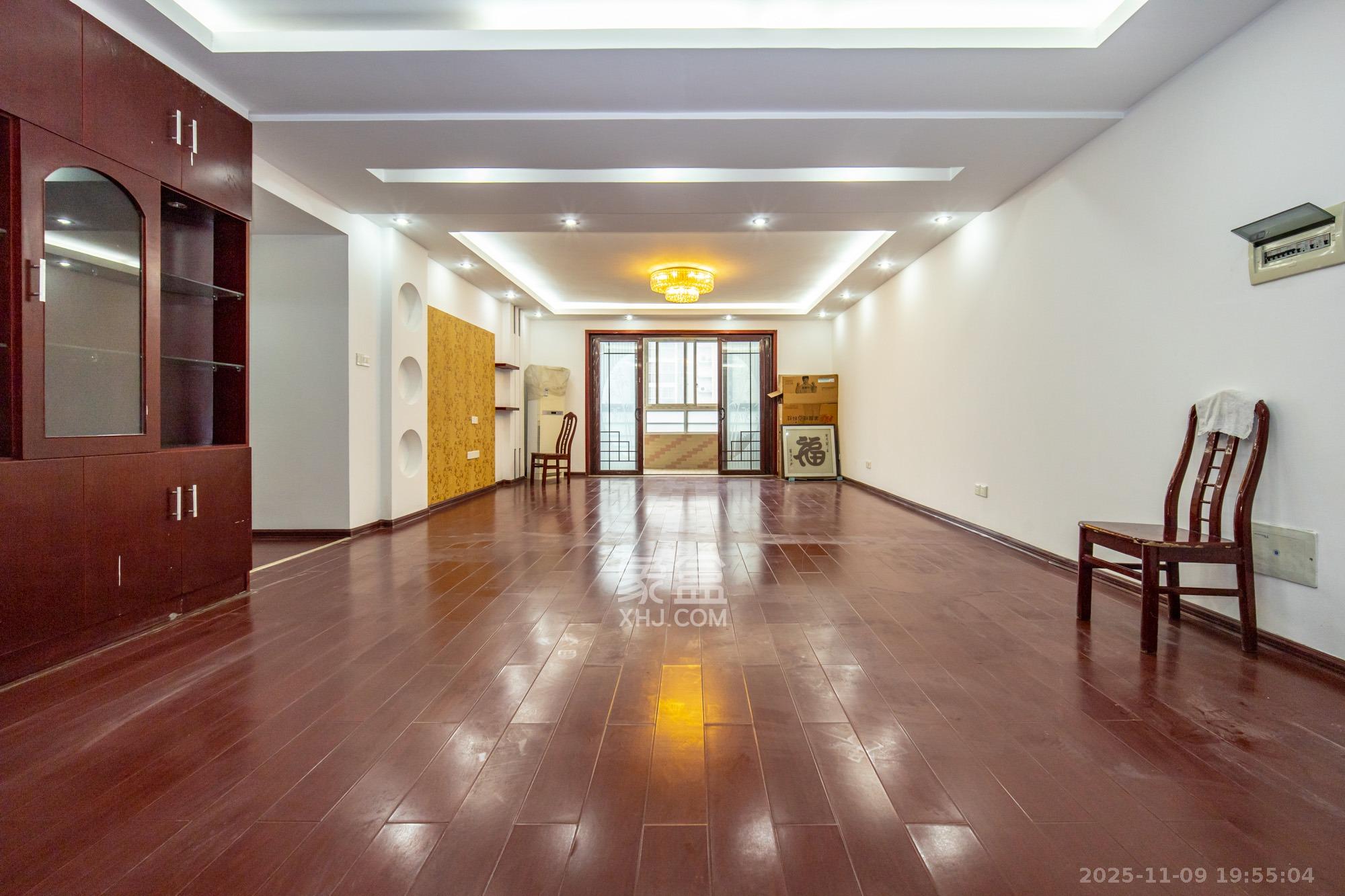 开源鑫苑  1室0厅0卫    85.0万