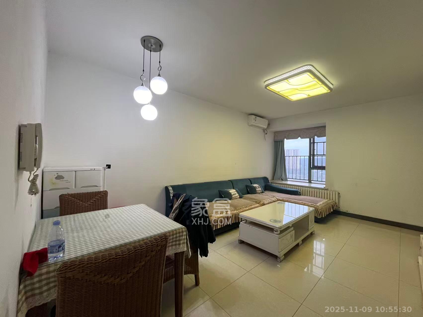 怡海星城 2室2厅1卫 1500.0元/月 怡海星城 2室2厅1卫 1500.0元/月室内图