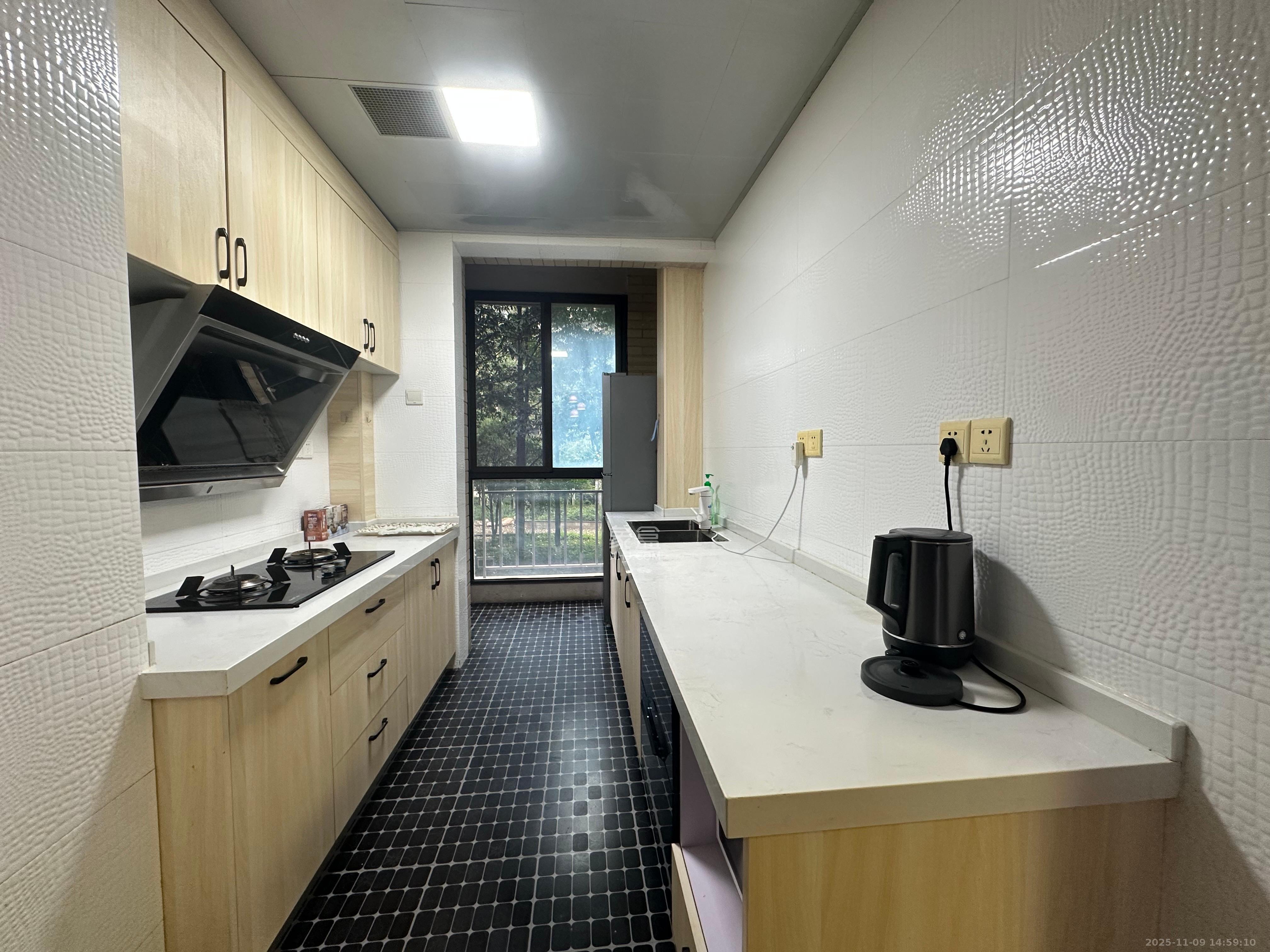 华润凤凰城一期 3室2厅1卫 1900.0元/月 华润凤凰城一期 3室2厅1卫 1900.0元/月室内图