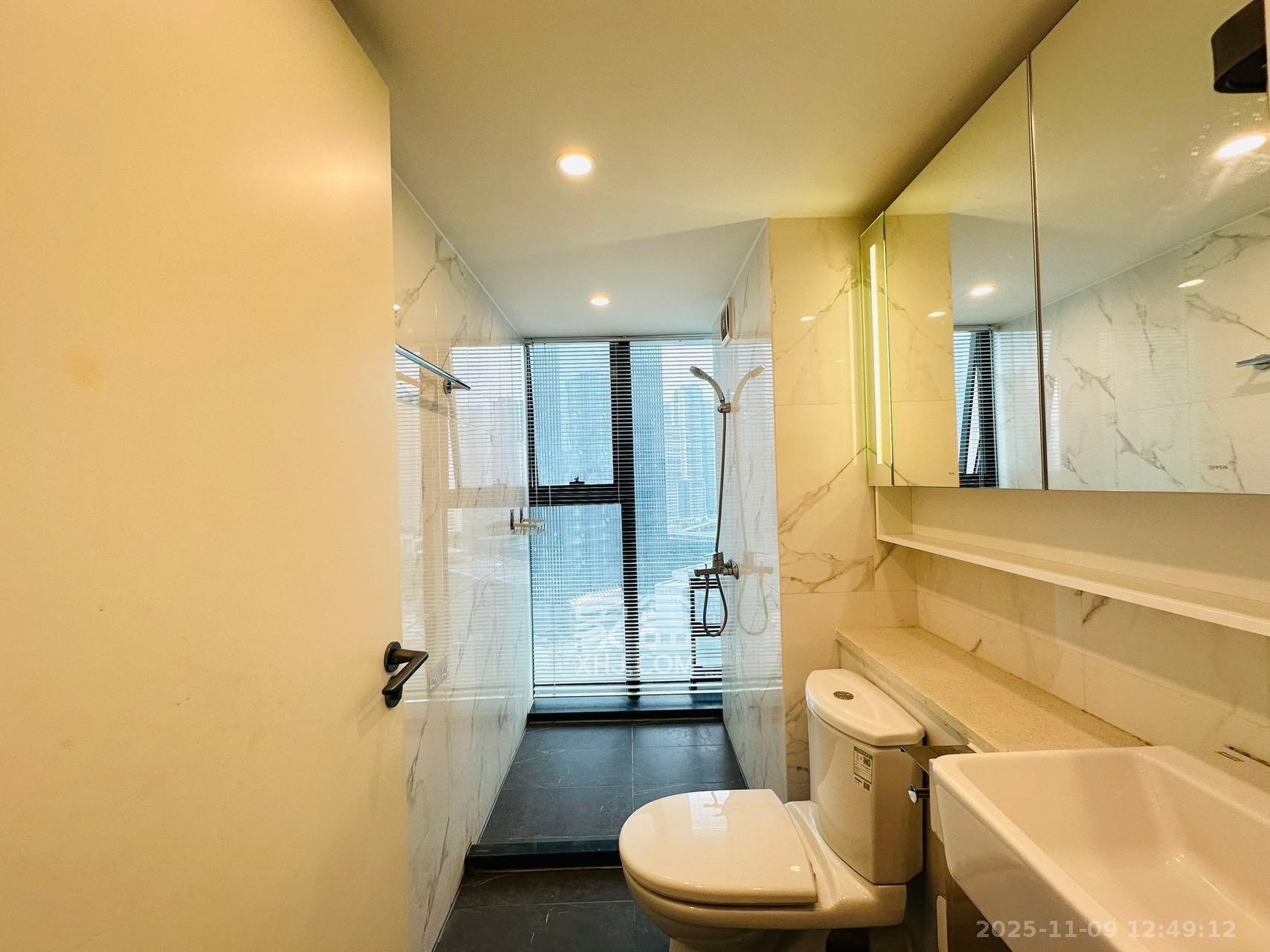 达美寰宇中心 2室2厅1卫 4000.0元/月 达美寰宇中心 2室2厅1卫 4000.0元/月室内图