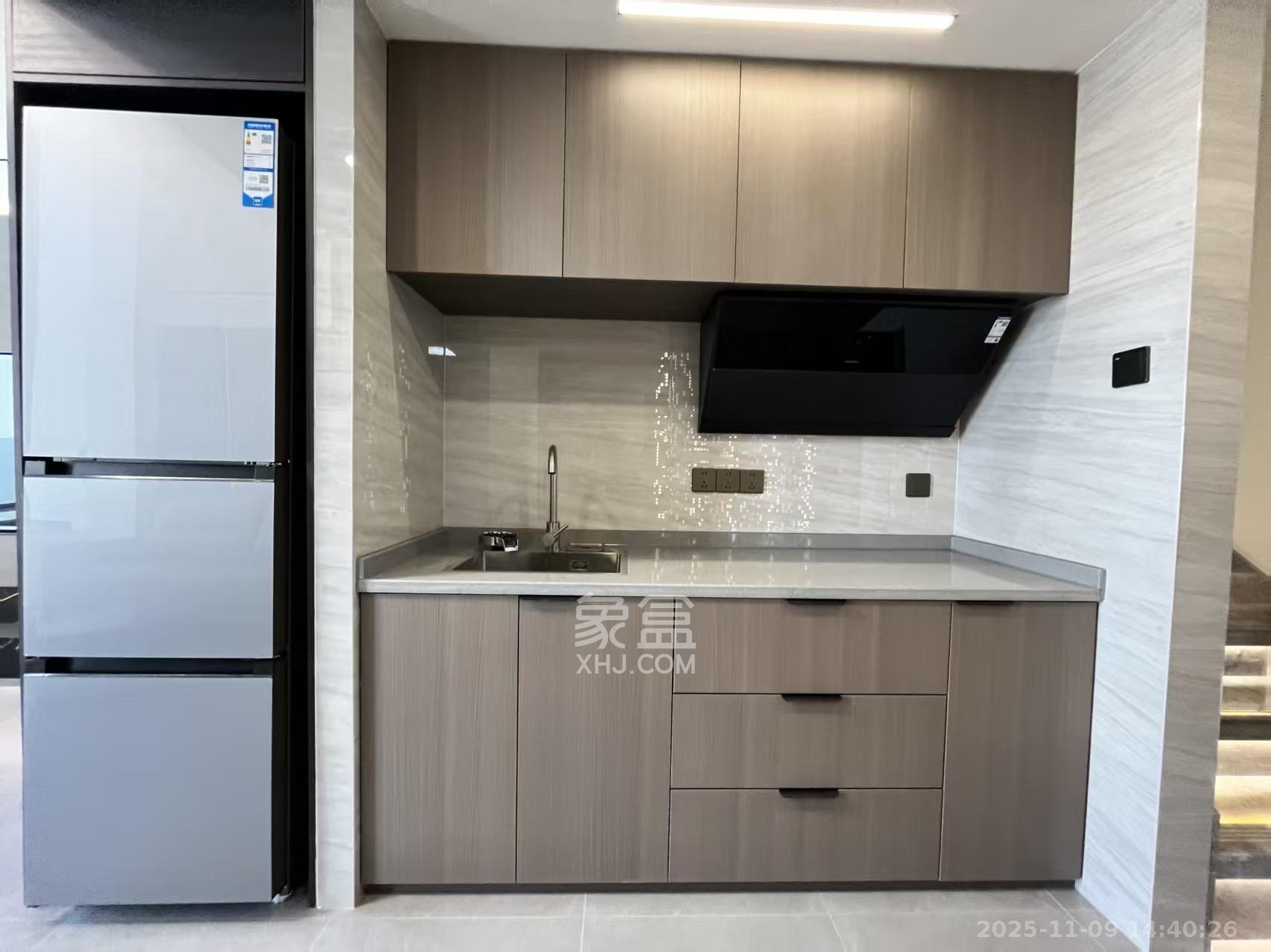 保利中环广场(保利中悦苑) 1室1厅1卫 3200.0元/月 保利中环广场(保利中悦苑) 1室1厅1卫 3200.0元/月室内图