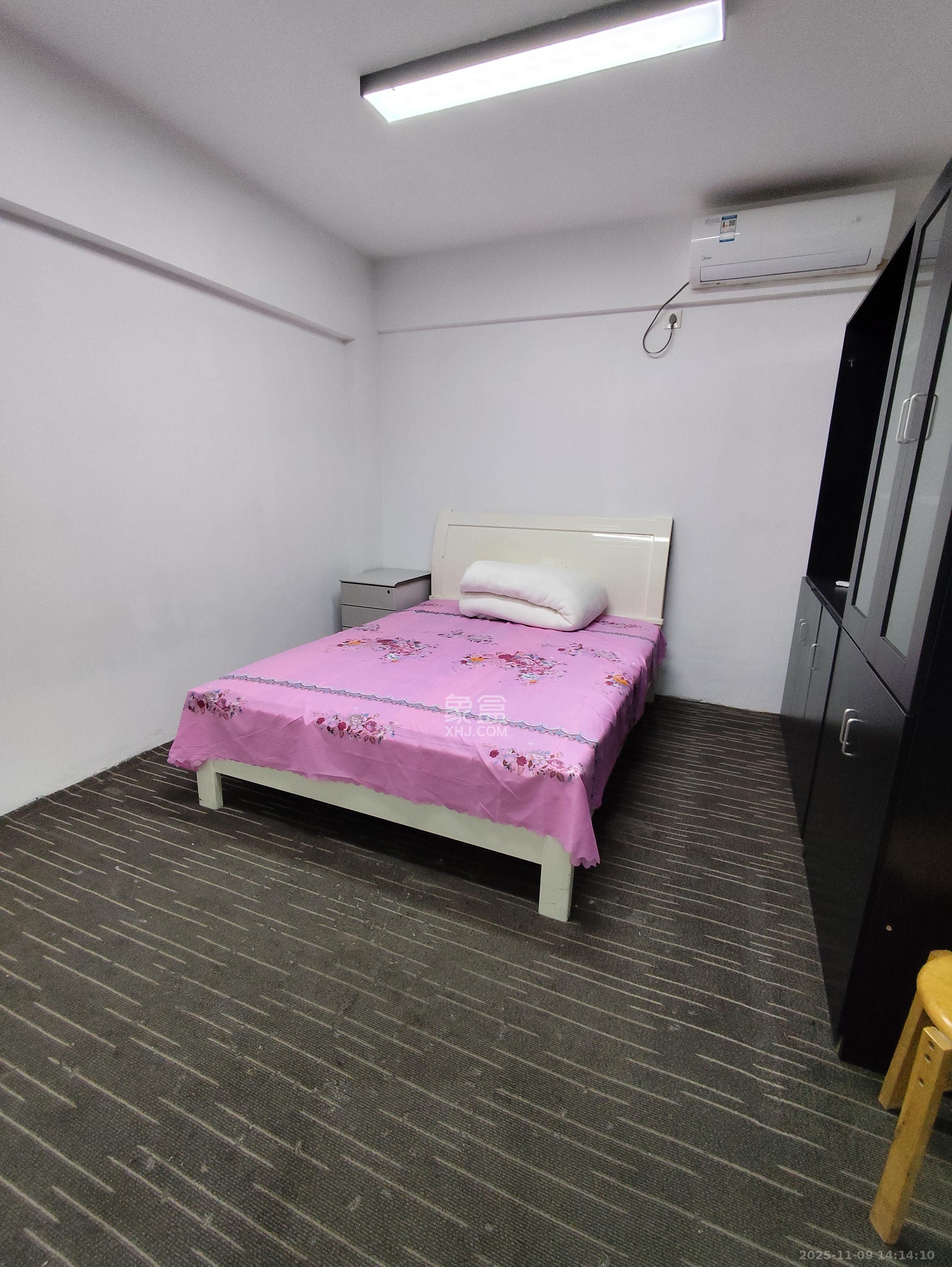 天心电脑城(朝阳丽景,朝阳丽园) 3室2厅2卫 2480.0元/月 天心电脑城(朝阳丽景,朝阳丽园) 3室2厅2卫 2480.0元/月室内图